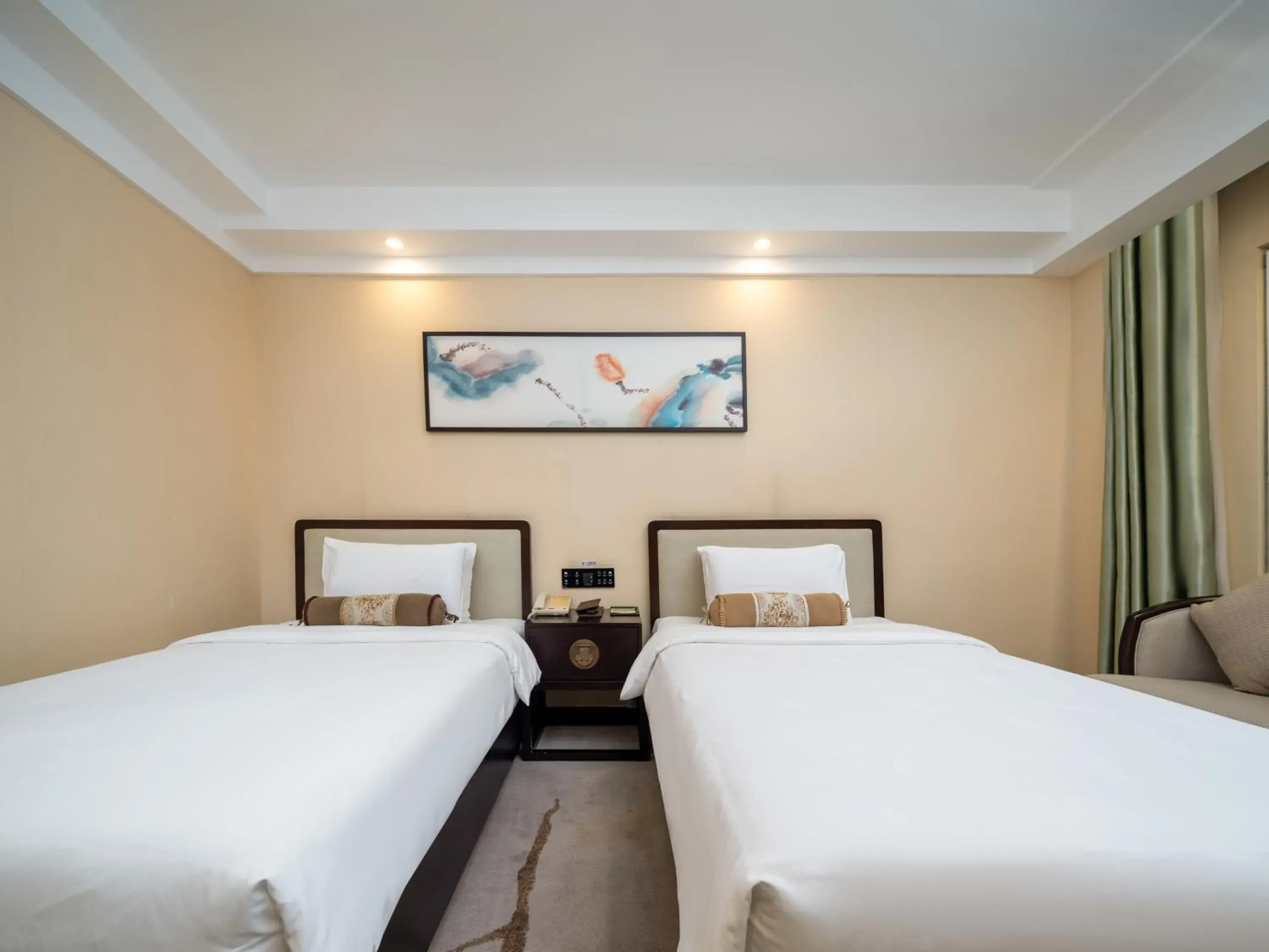 Comfort Twin Room in Guangdong Hotel Comfort Twin Room in Guangdong Hotel