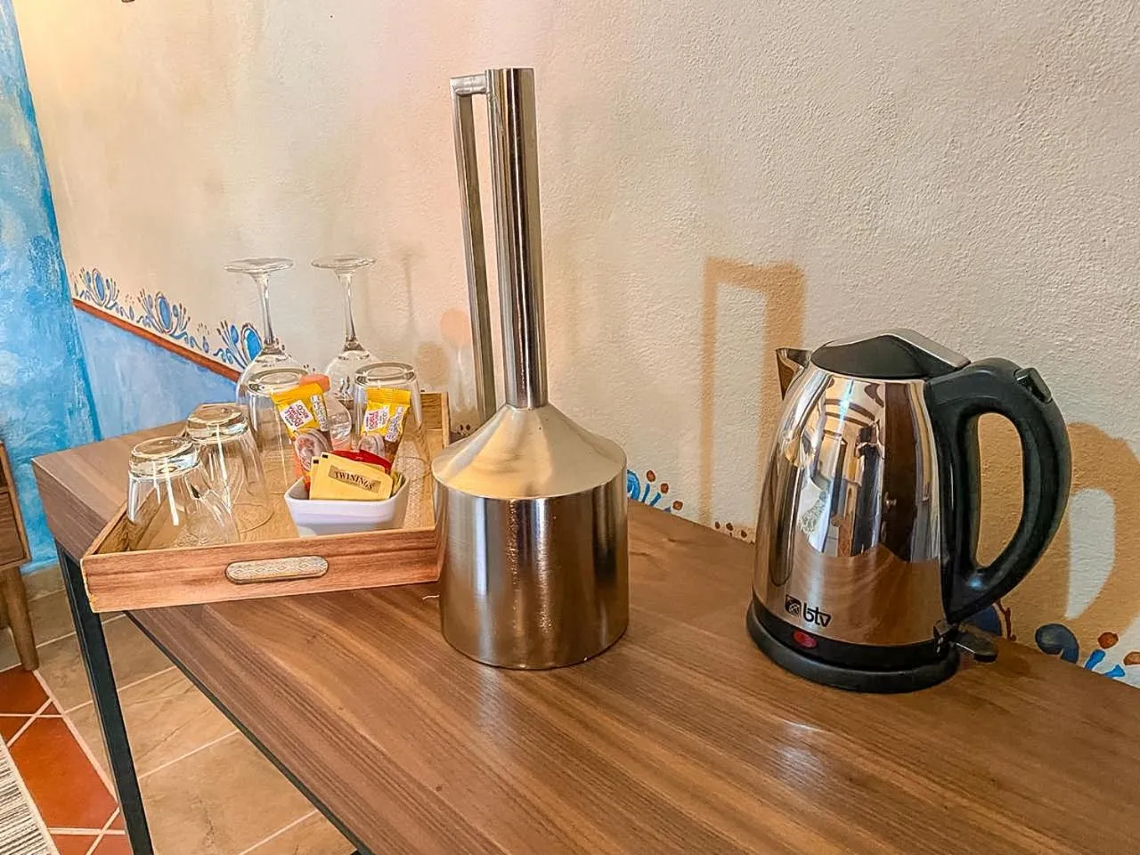 Coffee/tea facilities in Hotel Boutique Santo Cuervo