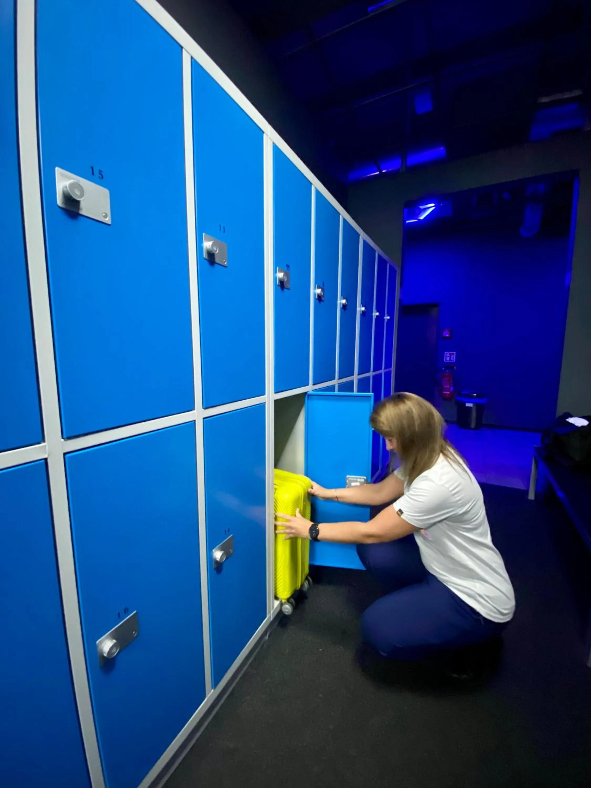 Space Night Capsule Hostel