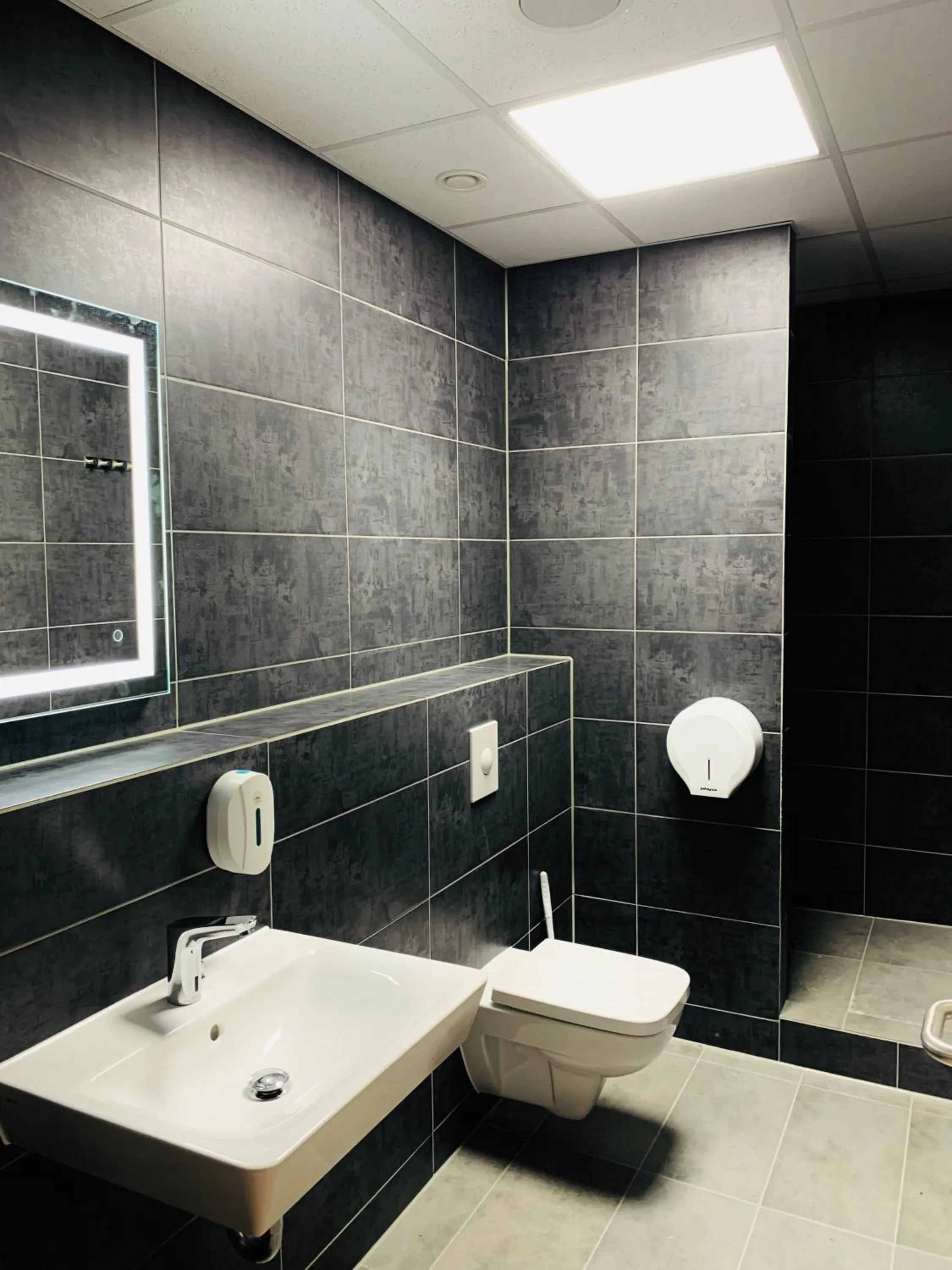 Bathroom in Space Night Capsule Hostel