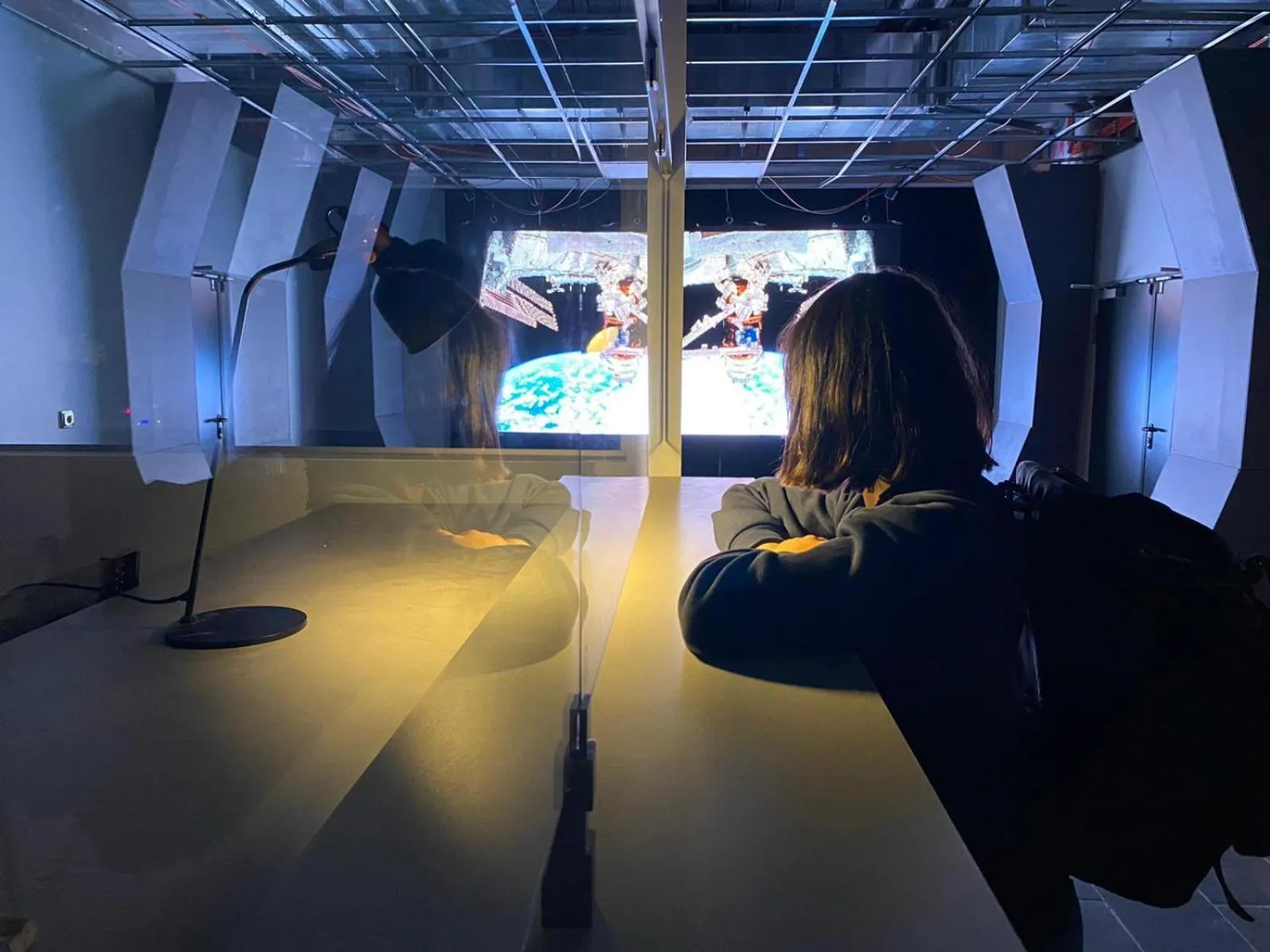 Lobby or reception in Space Night Capsule Hostel