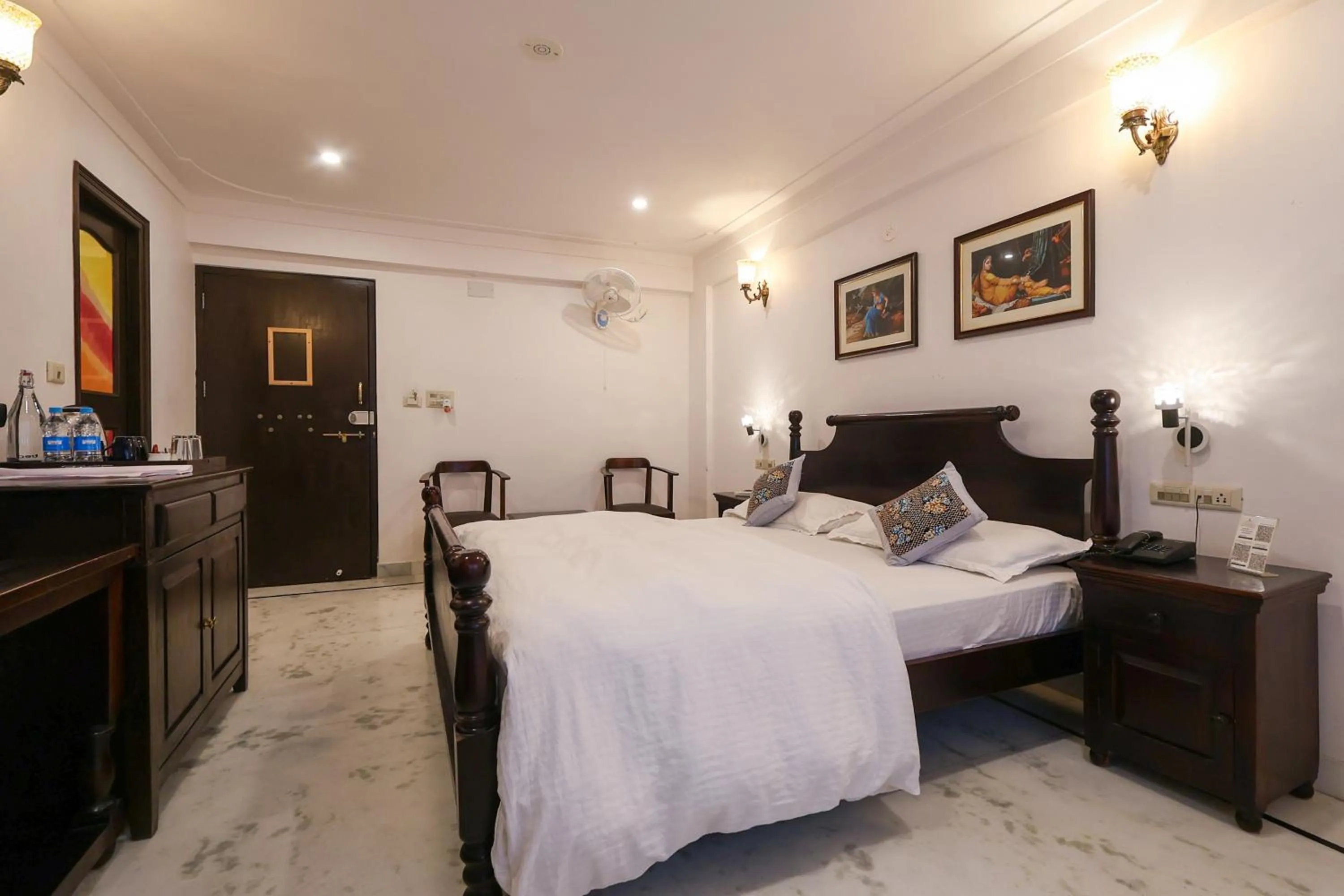 Bed in Kotra Haveli A Boutique Hotel by Lake Pichola