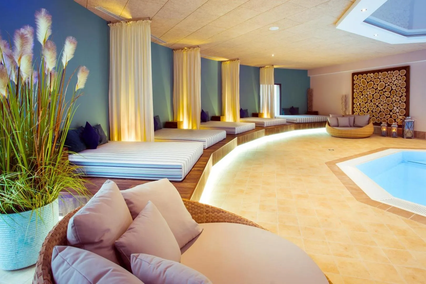 Swimming pool in Göbel´s Vital Hotel Bad Sachsa