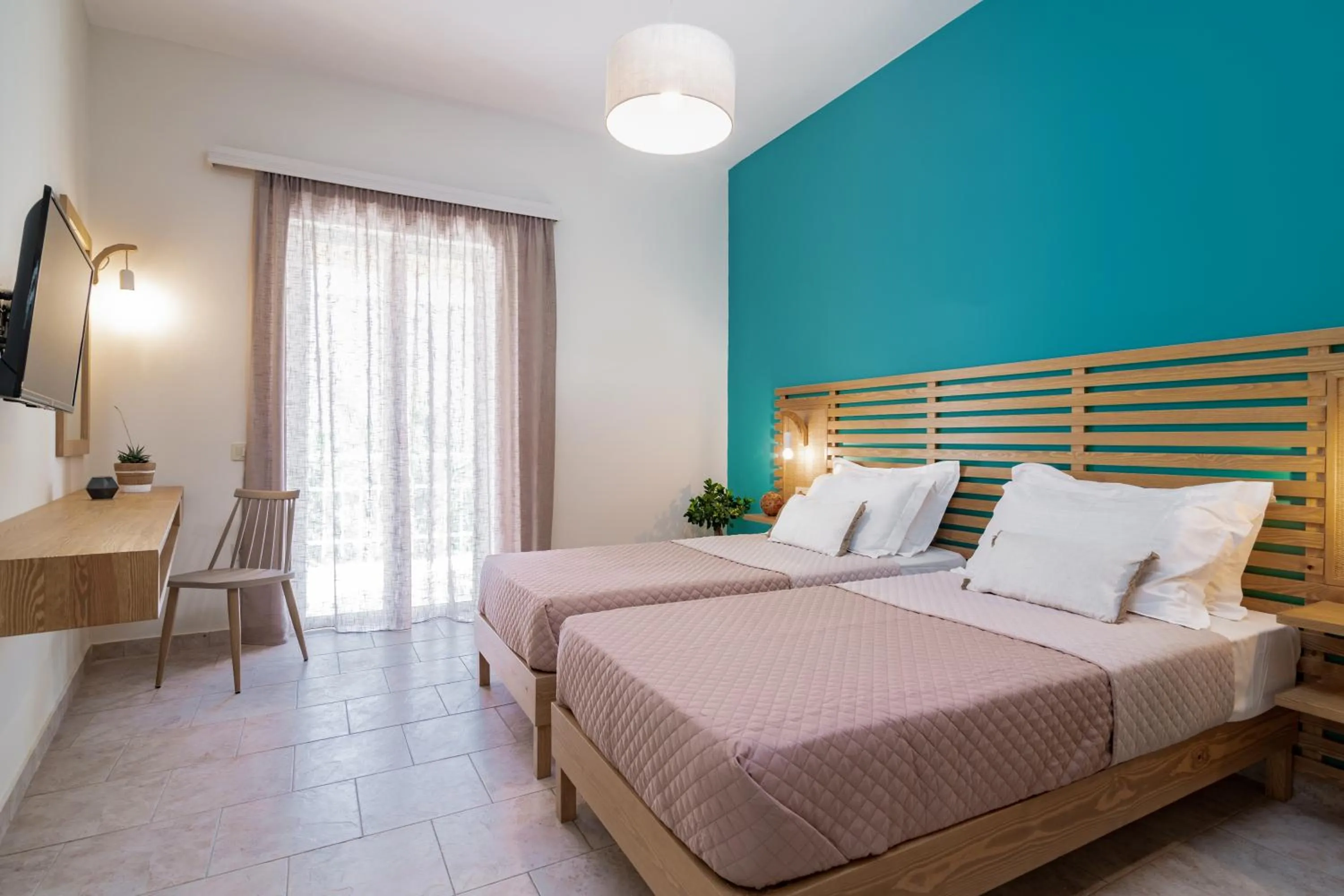 Bed in Sunset Apartments