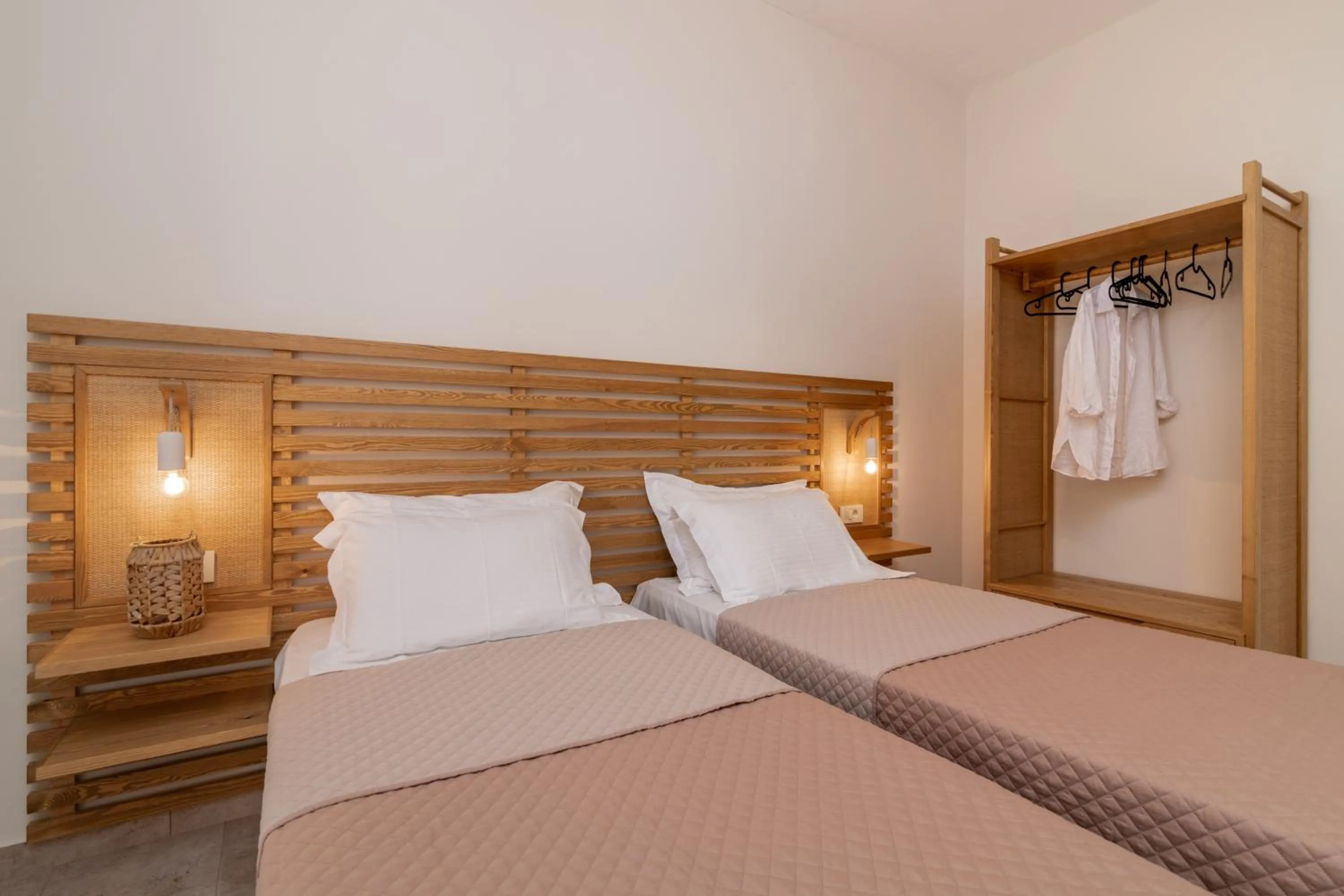 Bed in Sunset Apartments