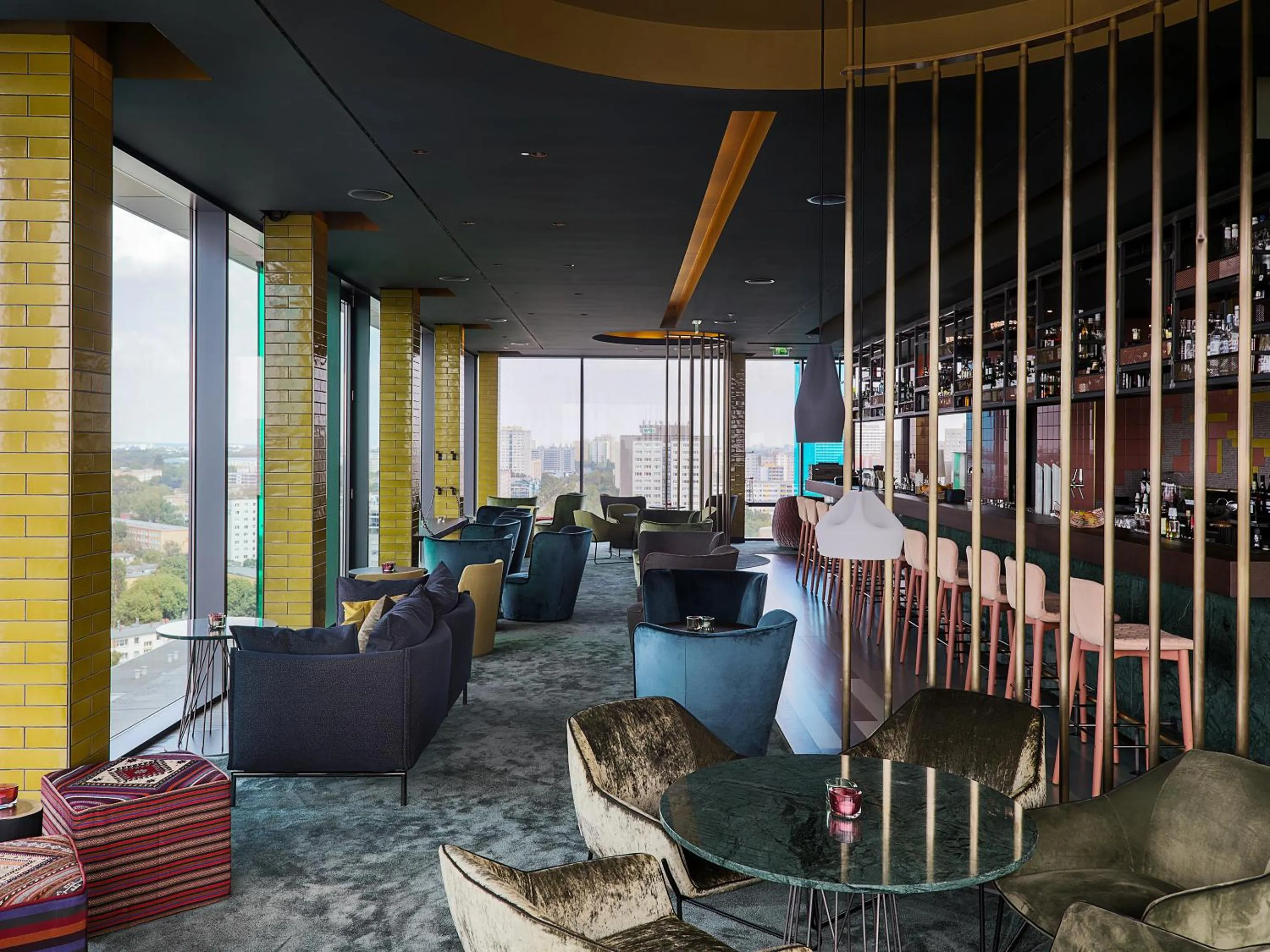 Lounge or bar in Vienna House by Wyndham Andel's Berlin