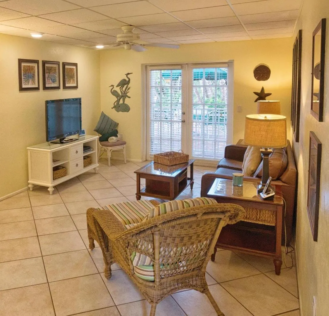 Siesta Palms By the Beach