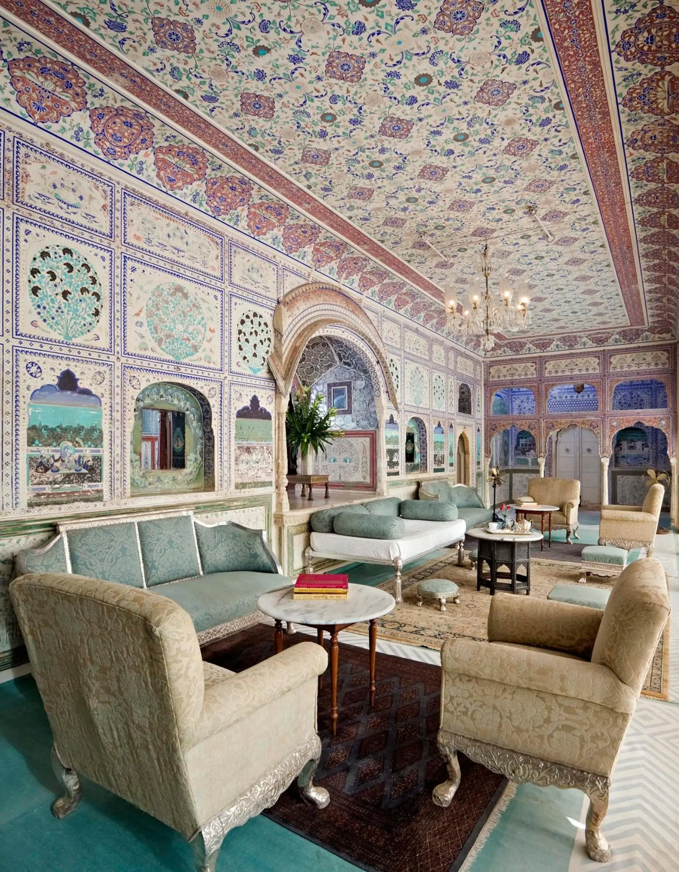 Lounge or bar in Samode Palace Lounge or bar in Samode Palace