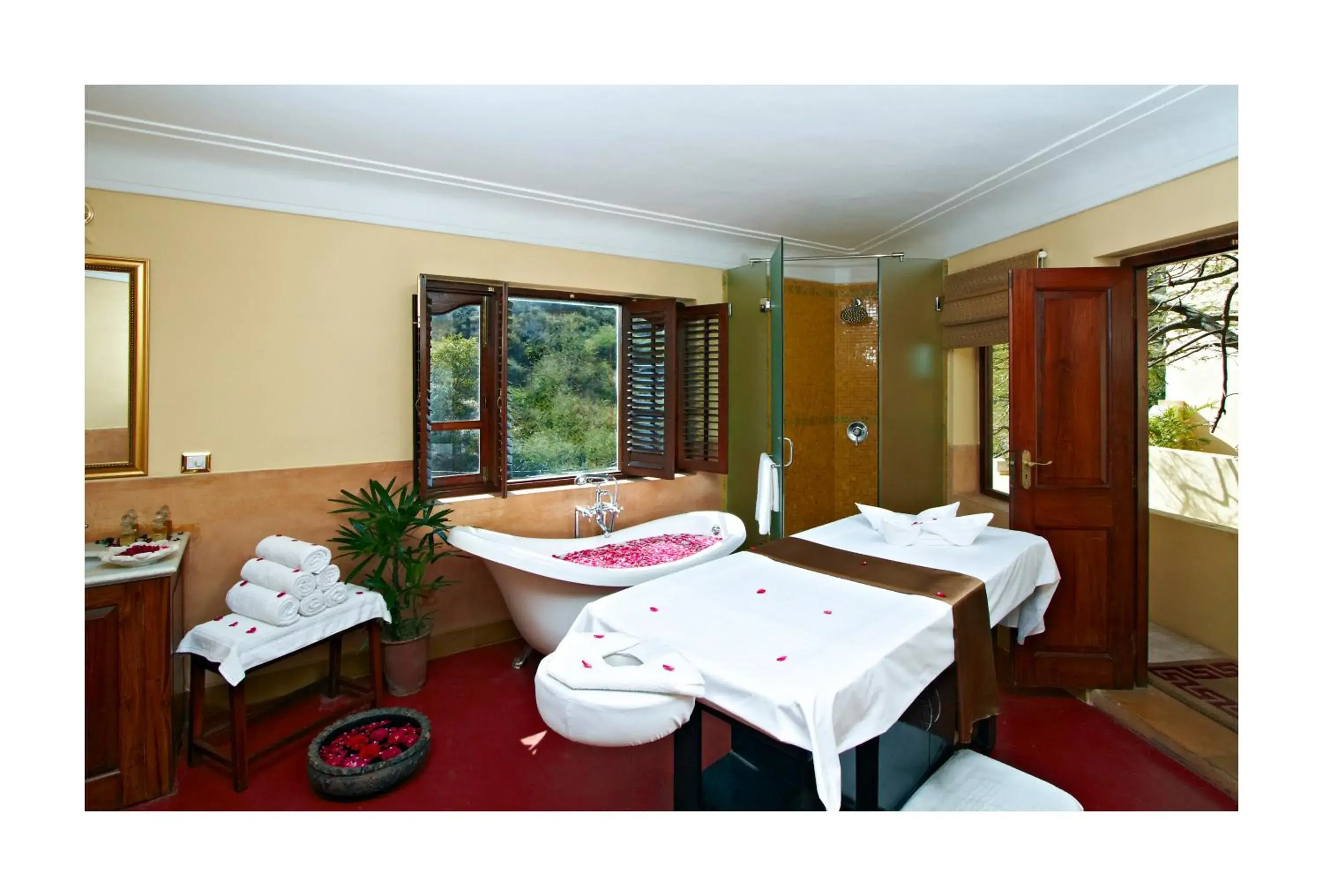 Spa and wellness centre/facilities, Bed in Samode Palace Spa and wellness centre/facilities, Bed in Samode Palace