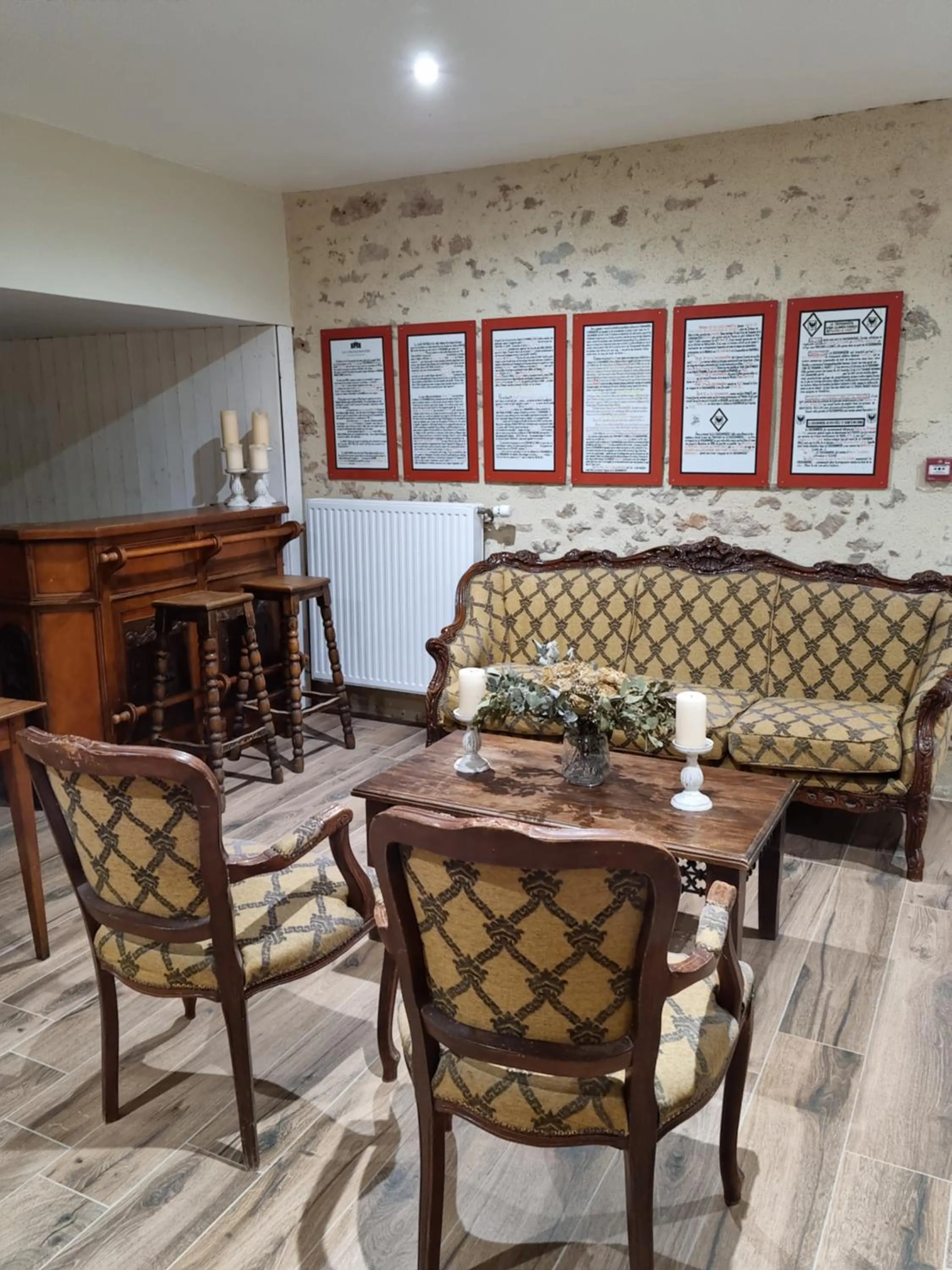 Living room in Château de la Cressonnière