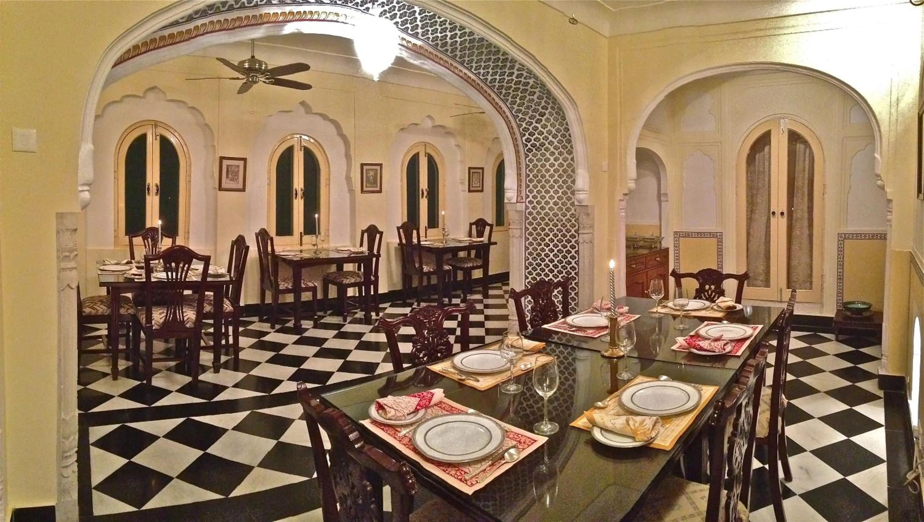 Dining area in Khatu Haveli