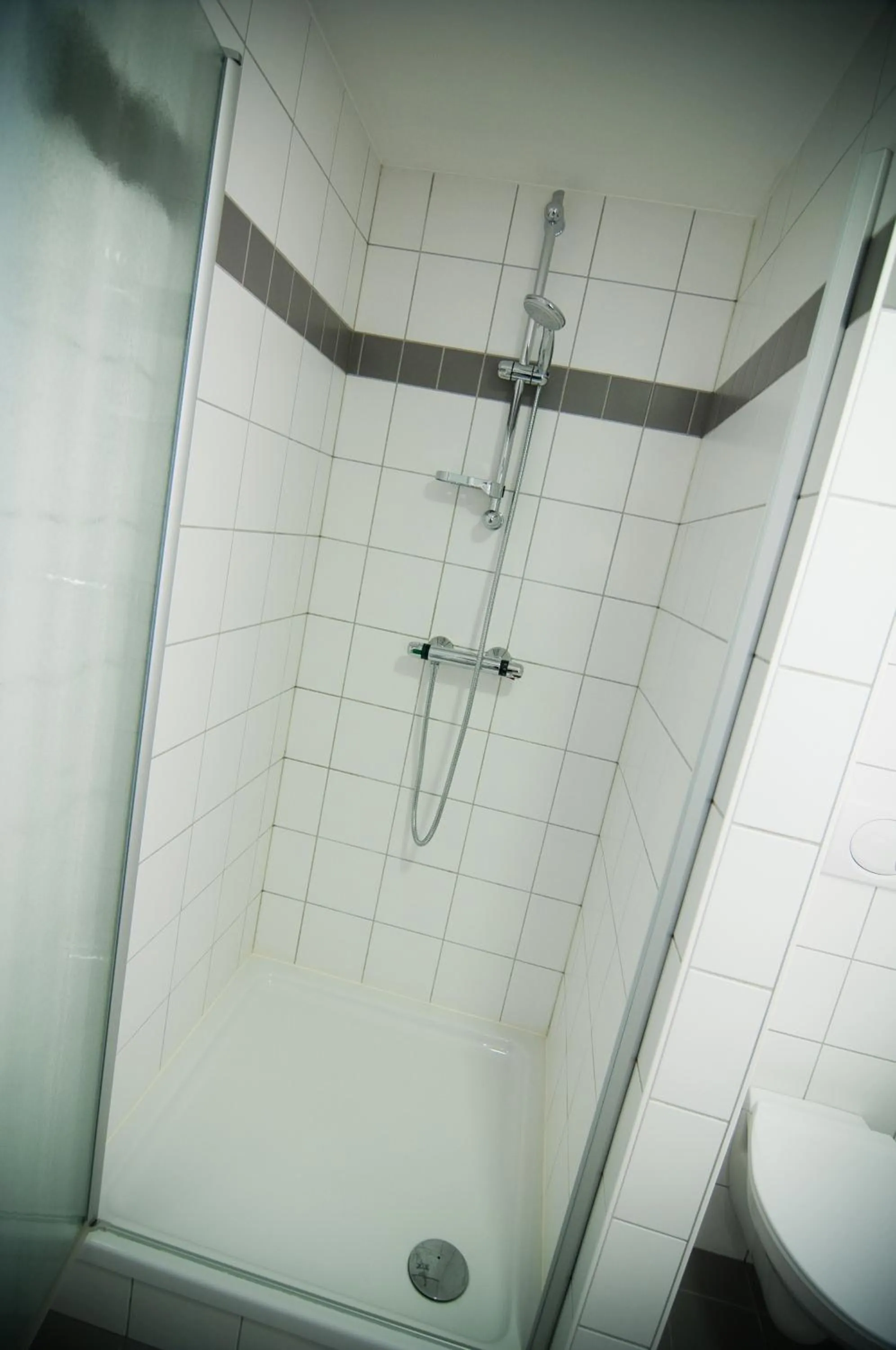 Shower in Apartment De Maasnacht