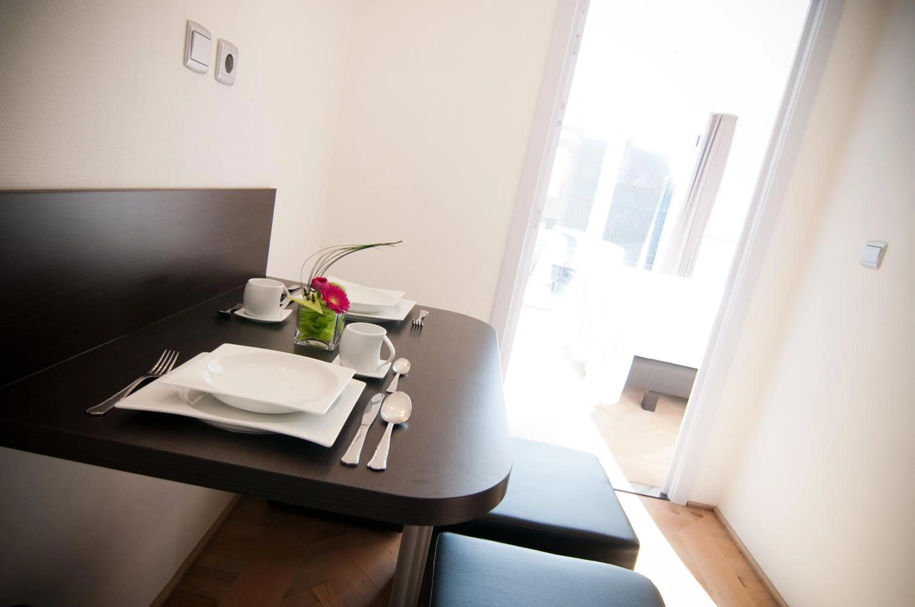 Dining area in Apartment De Maasnacht