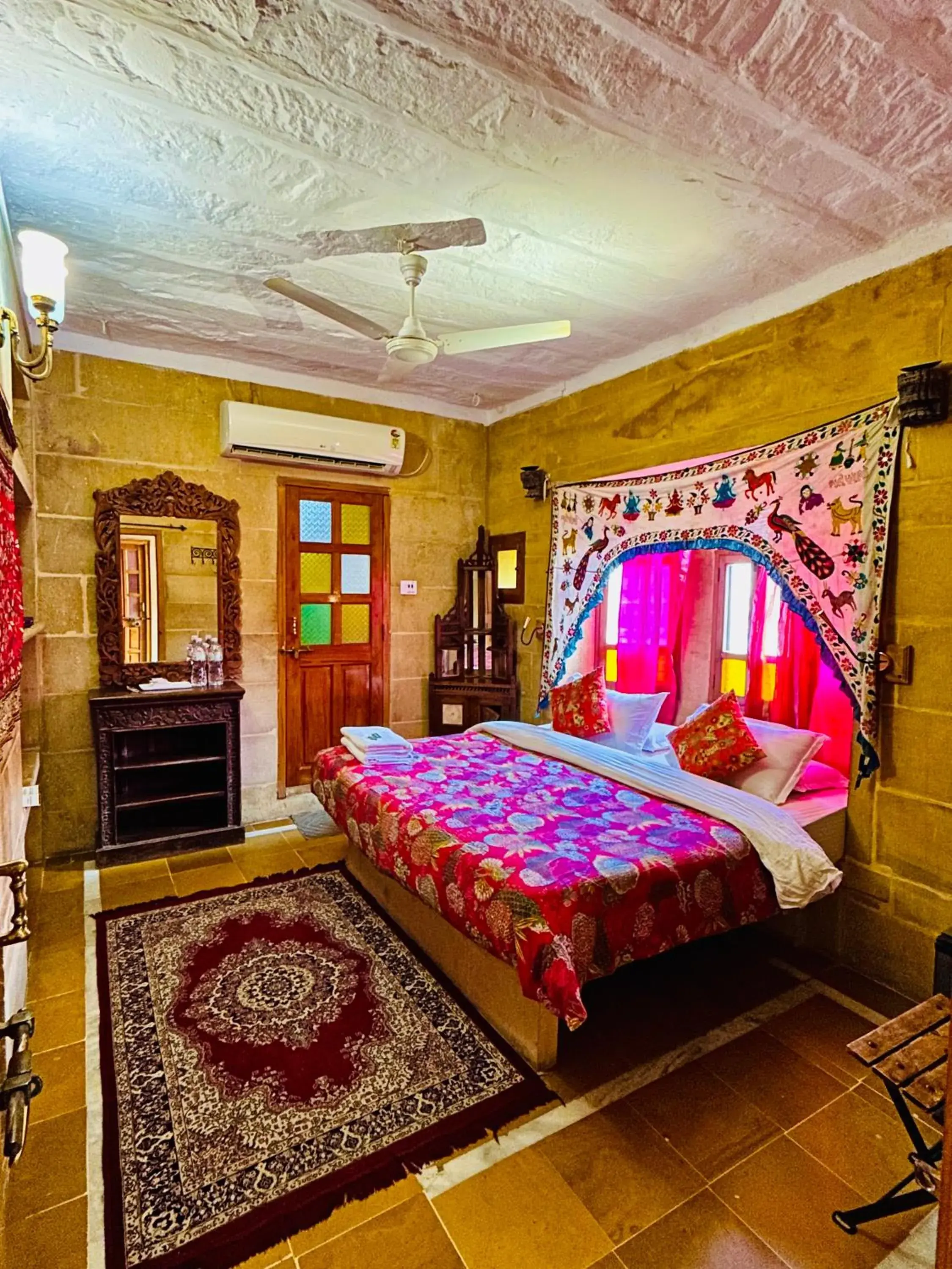 Bed in Shahi Palace Hotel Jaisalmer Bed in Shahi Palace Hotel Jaisalmer