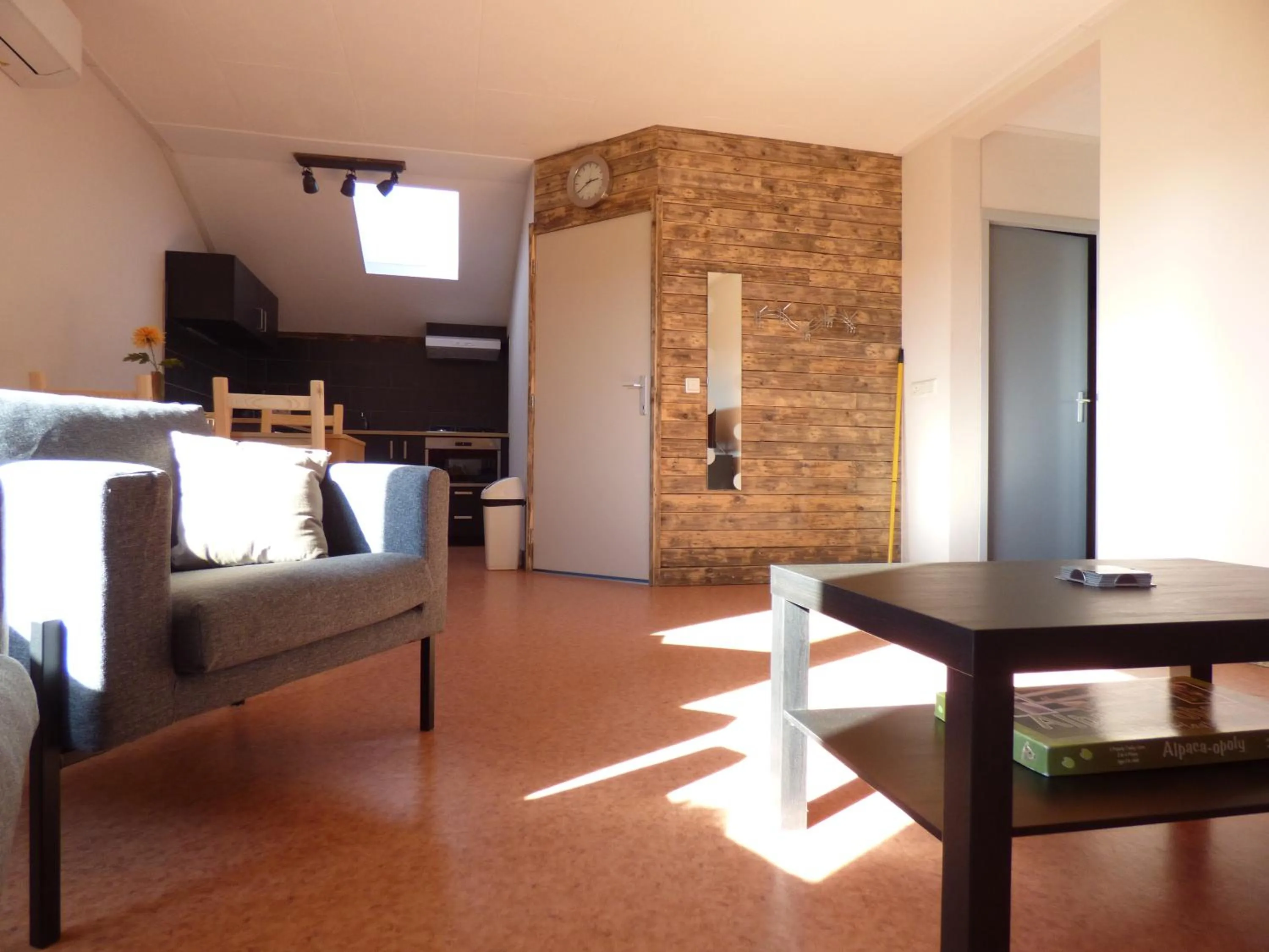 Superior Two-Bedroom Apartment (4 Adults) in De Alpacaboerderij