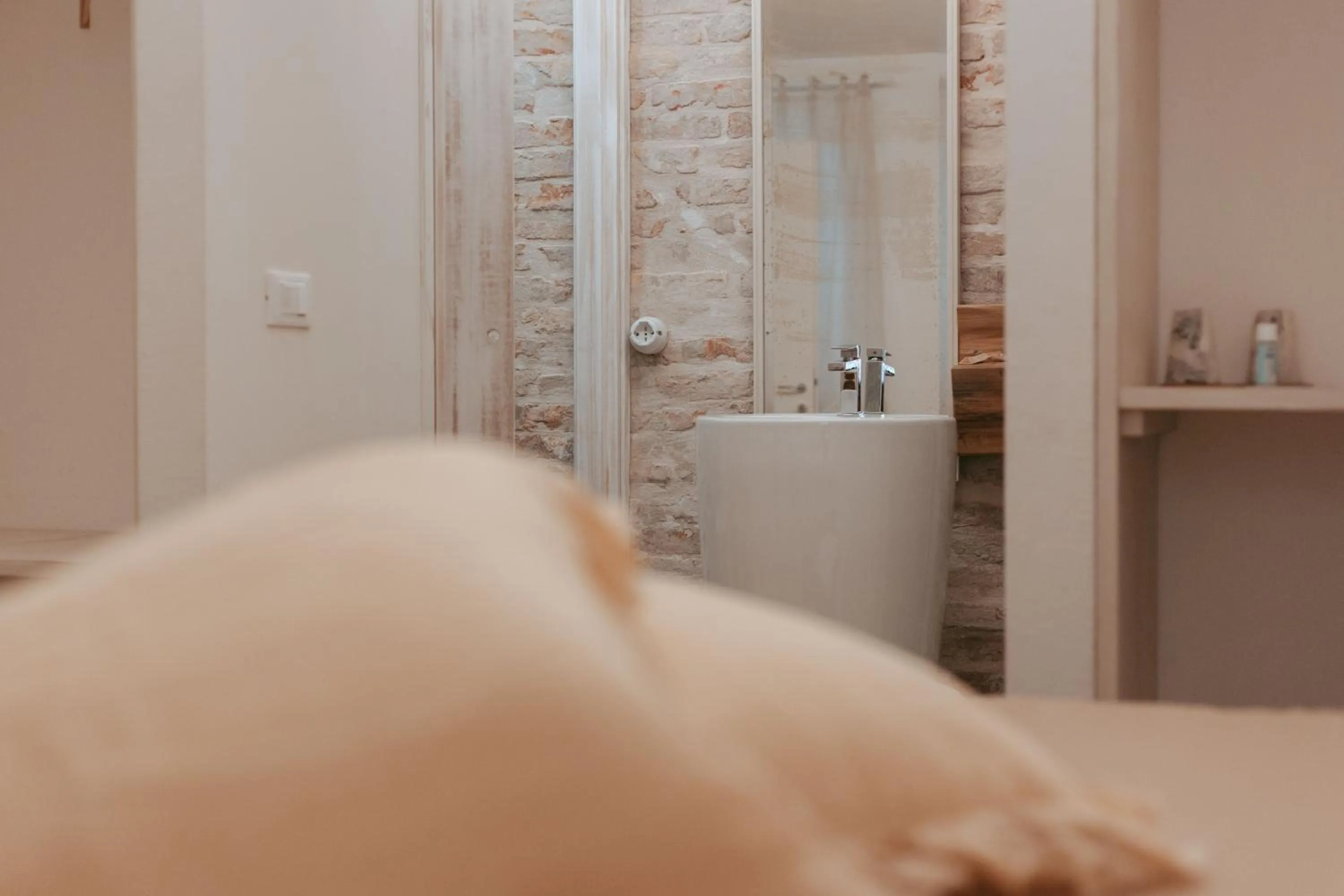 Bathroom in Laguna Suite B&B