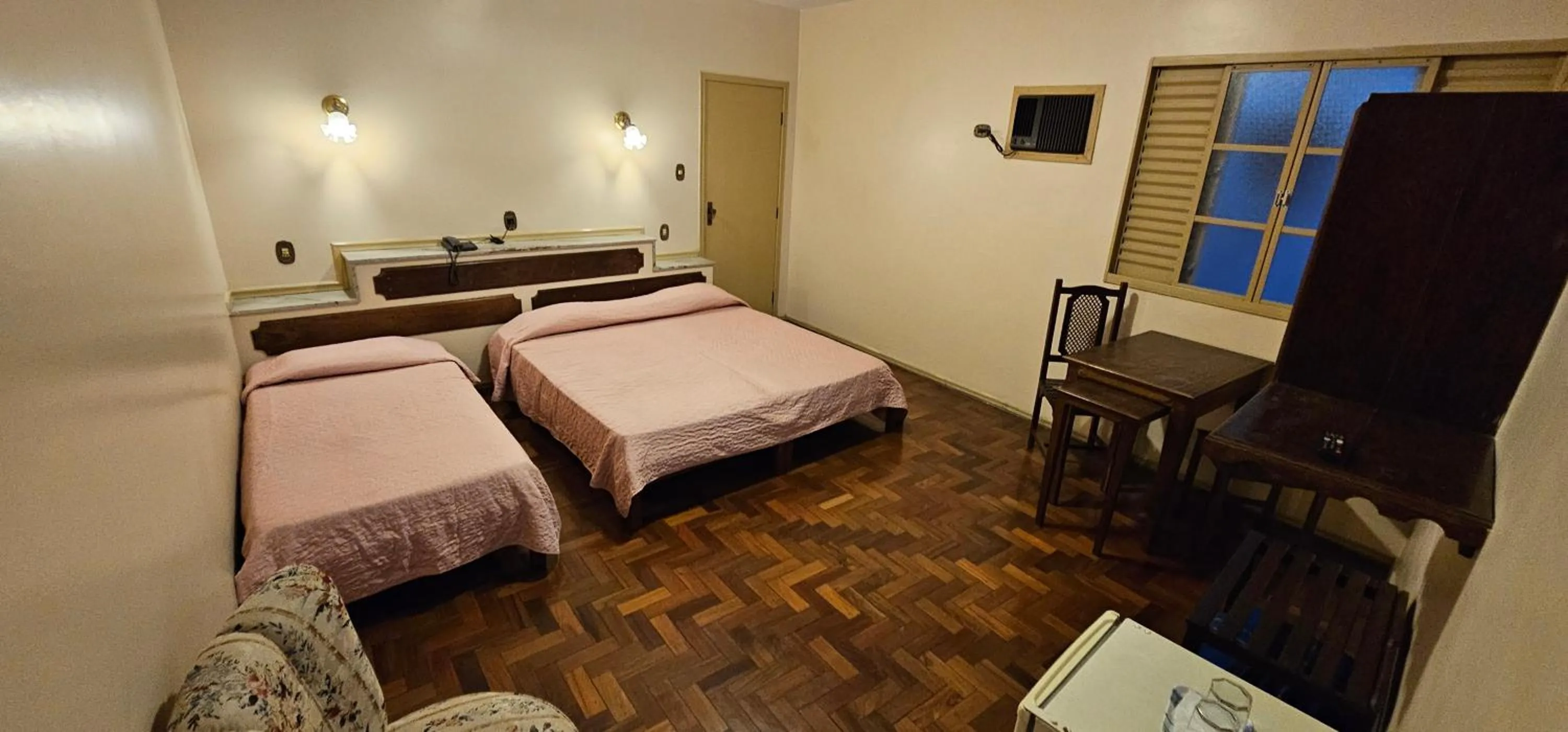 Hotel Colonial