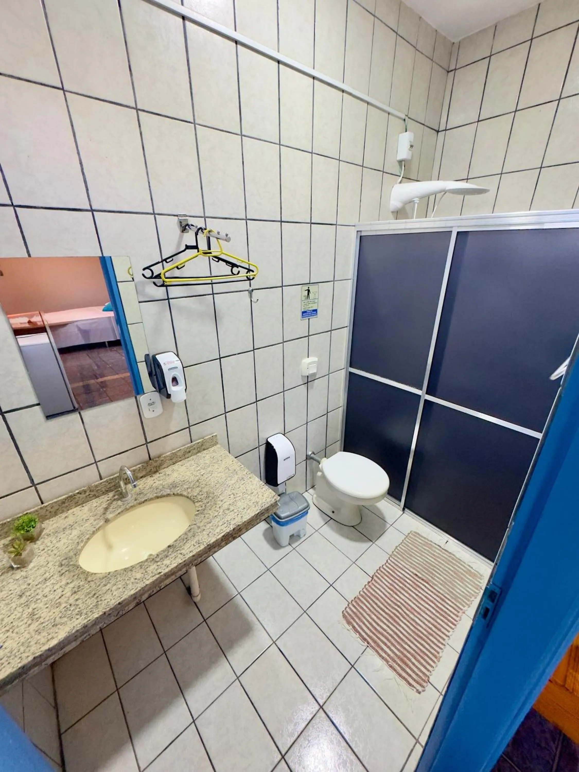 Bathroom in Pousada Cambará Suítes