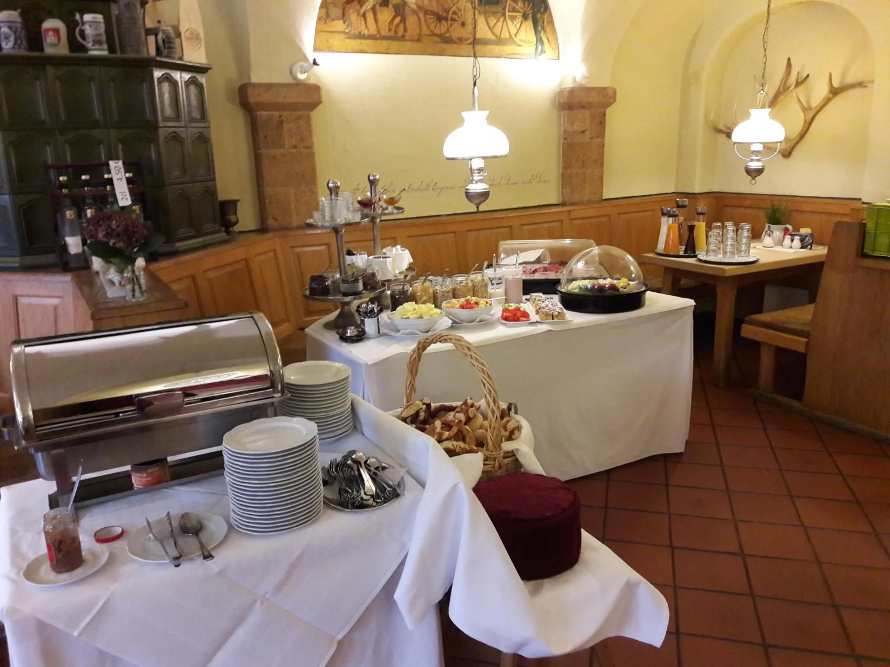 Buffet breakfast in Hotel Post