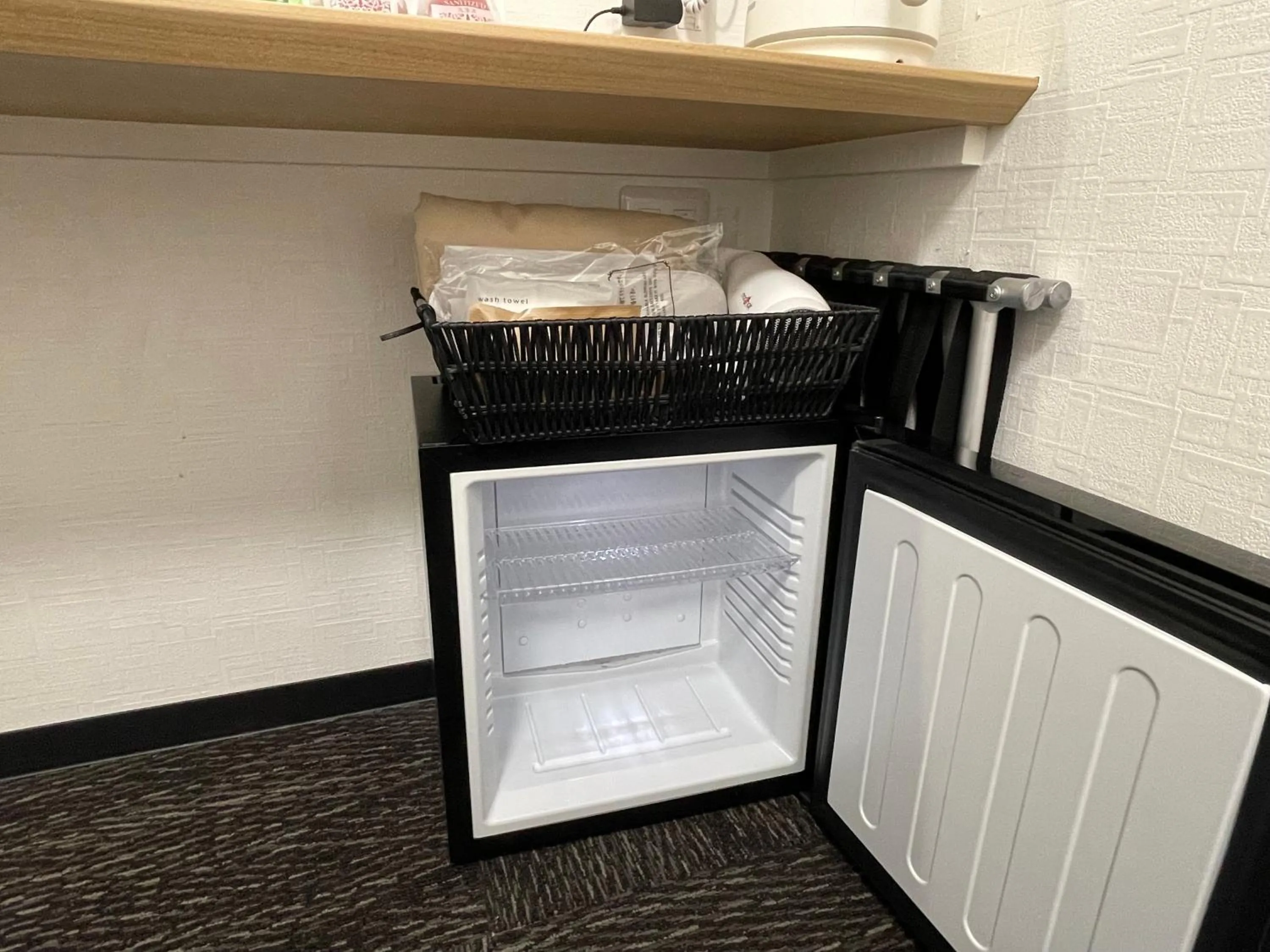 Photo of the whole room in Ueno Urban Hotel Annex