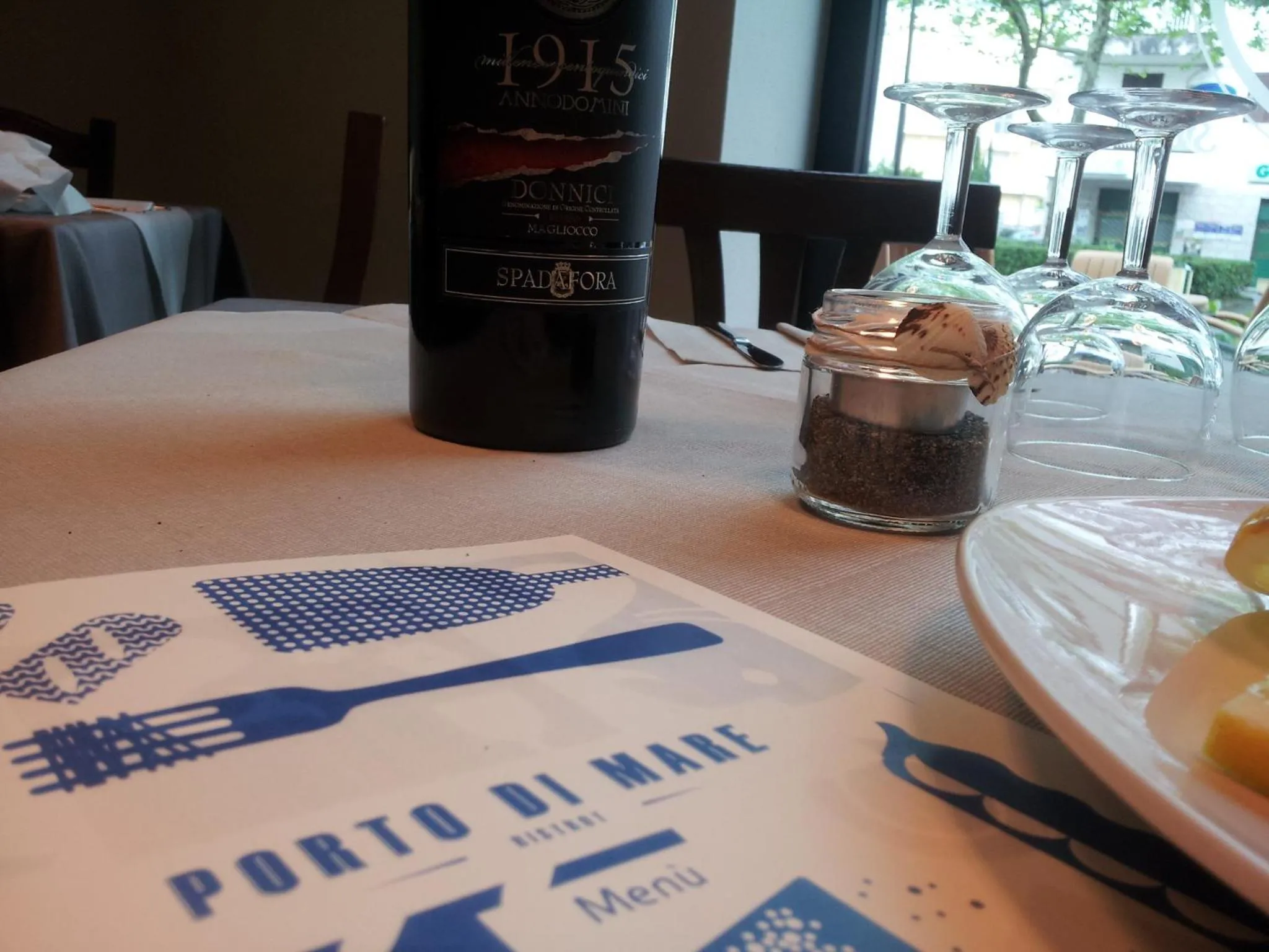 Restaurant/places to eat in Porto di Mare