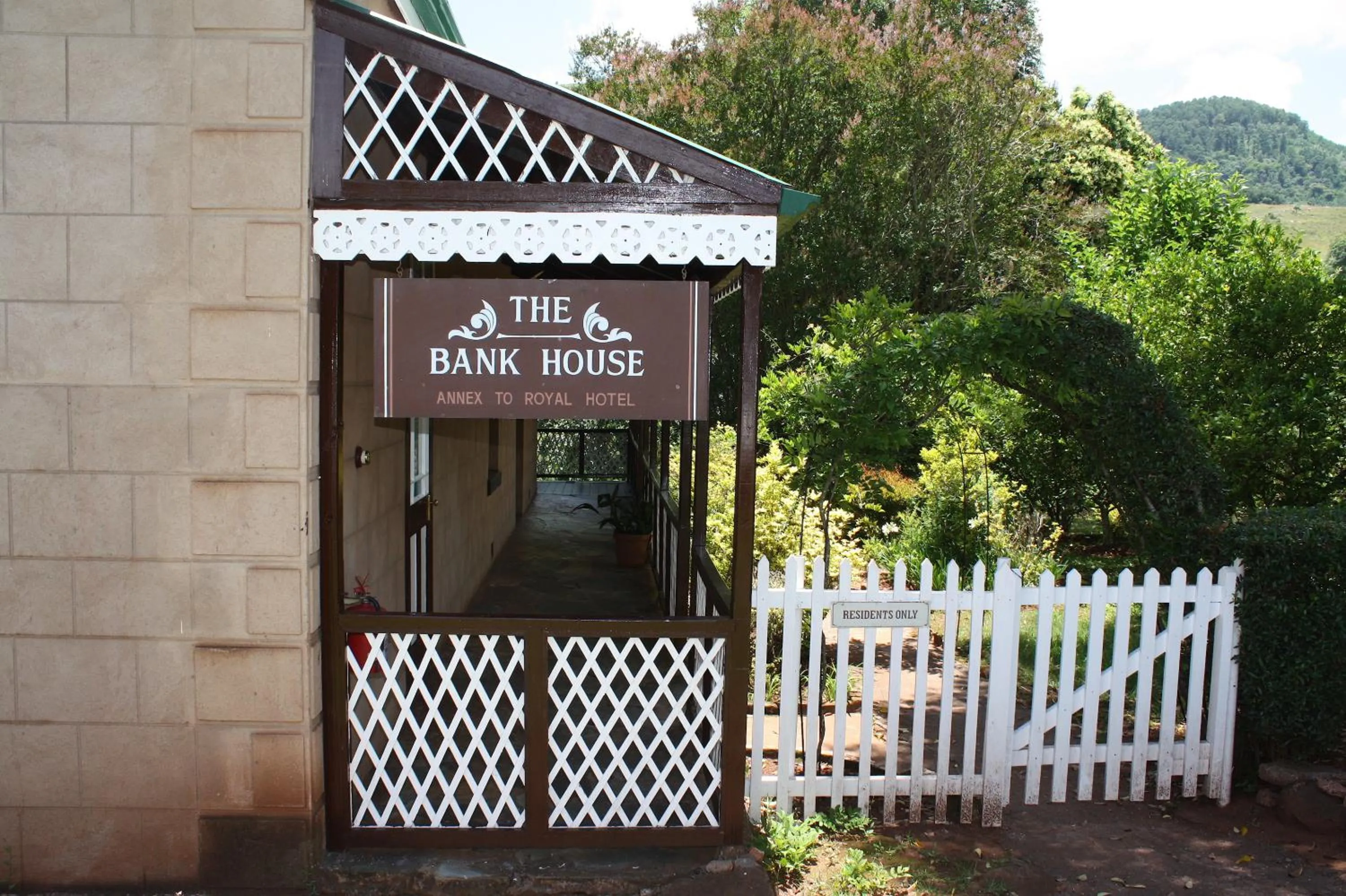 Facade/entrance in The Royal Hotel Pilgrims Rest