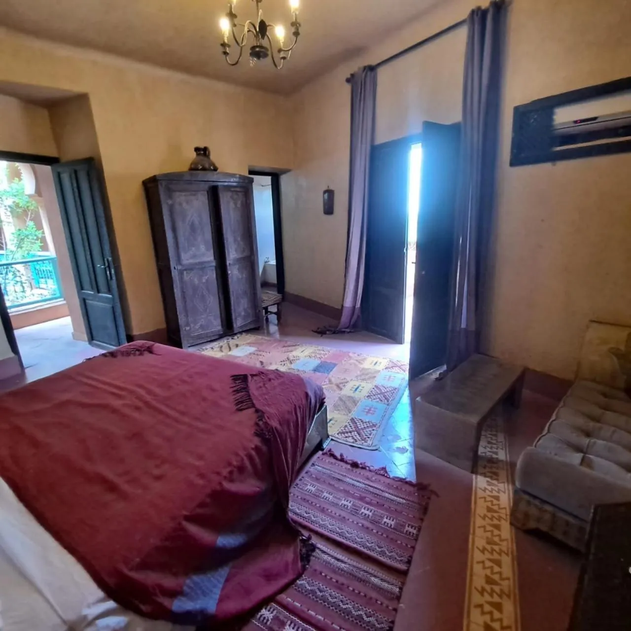 Bed in Riad Kasbah Omar