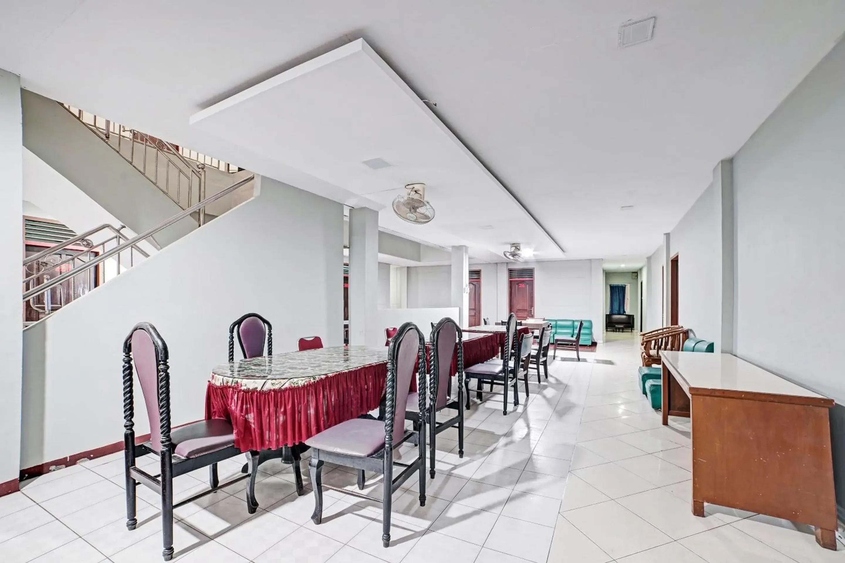 Lobby or reception in Hotel O Wisma Kuta Karang Baru Lobby or reception in Hotel O Wisma Kuta Karang Baru