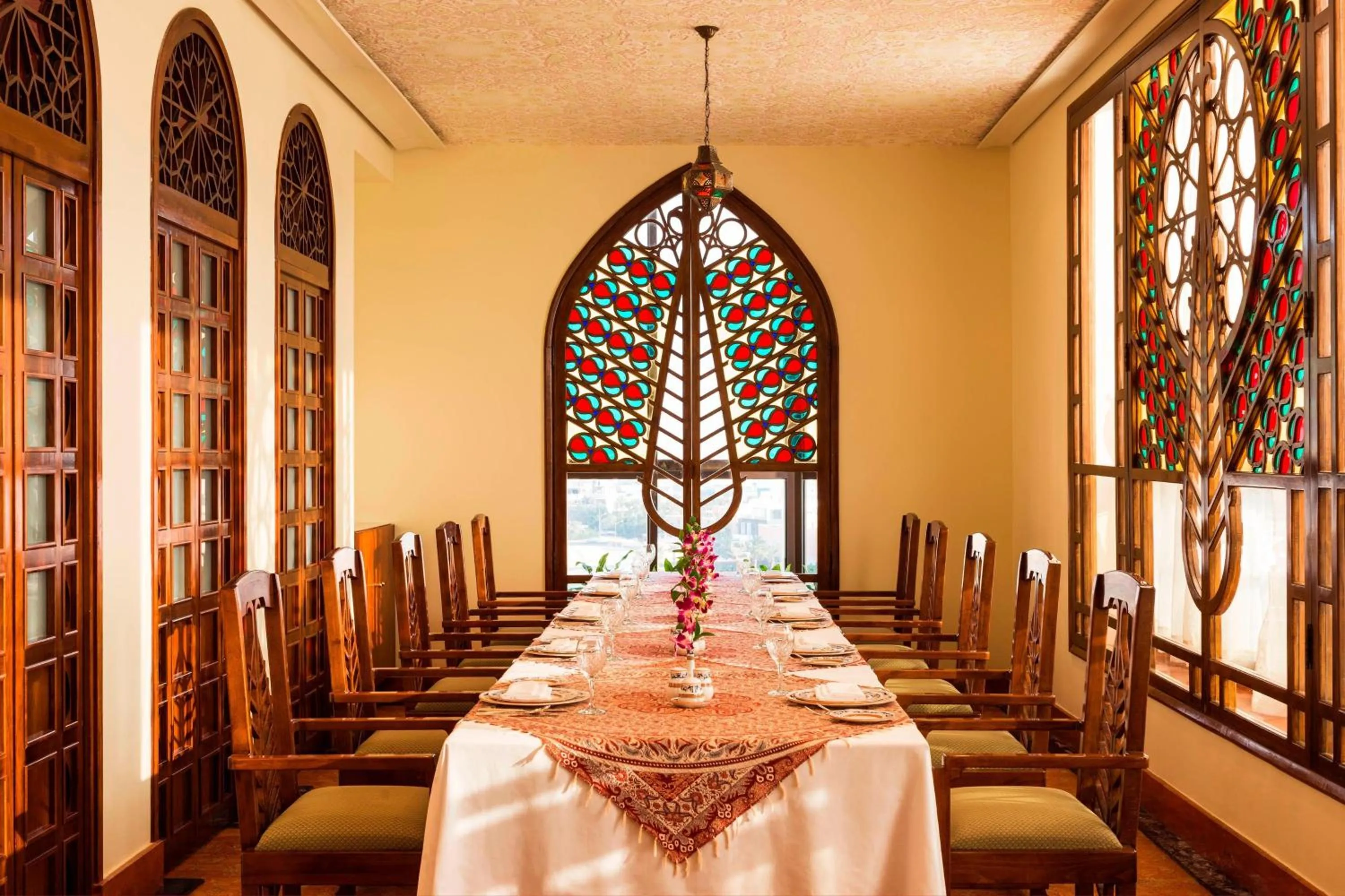 Restaurant/places to eat in Sheraton Kuwait, a Luxury Collection Hotel, Kuwait City