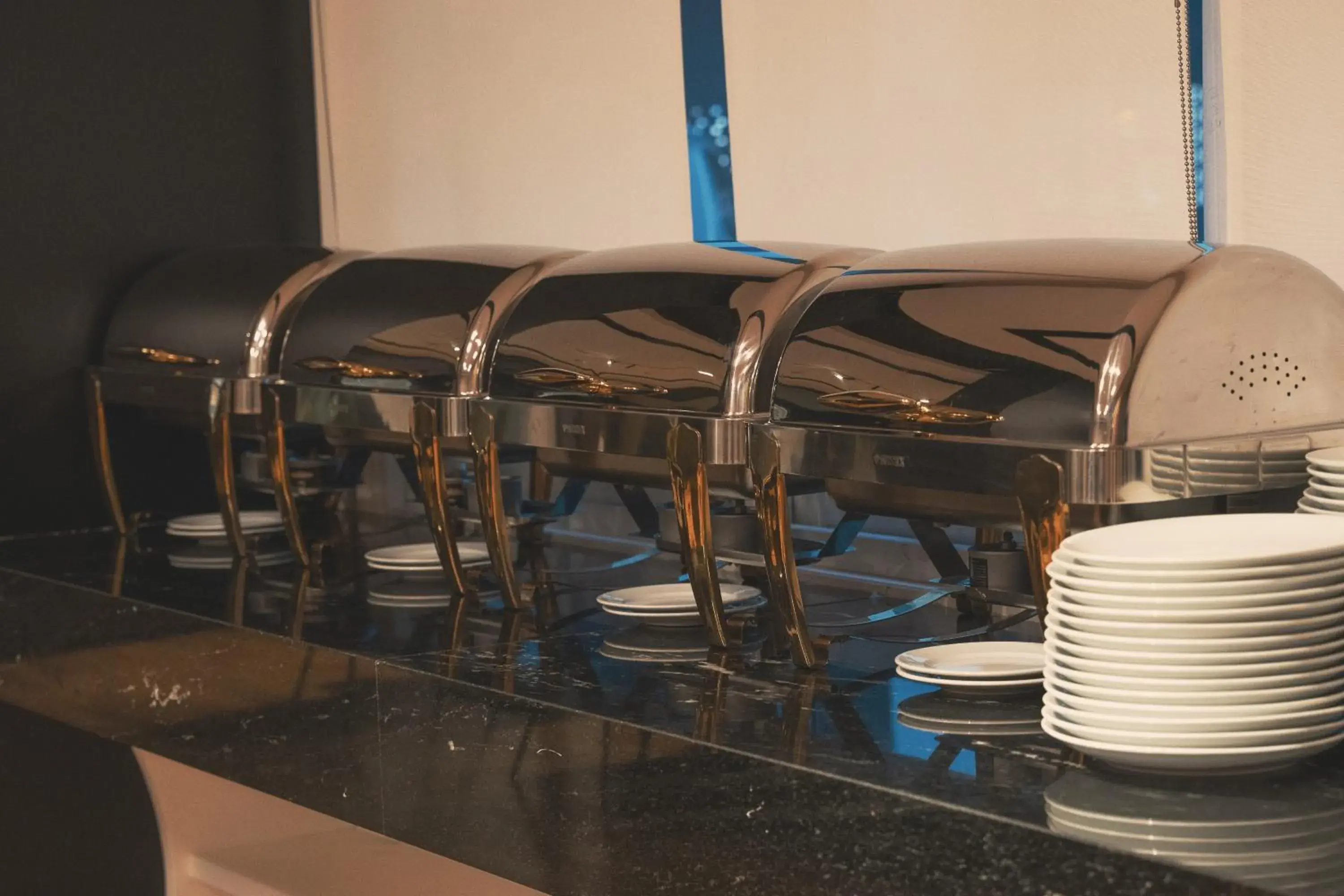 Restaurant/places to eat in Rose Garden Hotel Apartments - Al Barsha, Near Metro Station Restaurant/places to eat in Rose Garden Hotel Apartments - Al Barsha, Near Metro Station