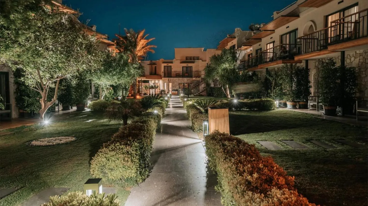 Garden in KHAI HOTEL BODRUM