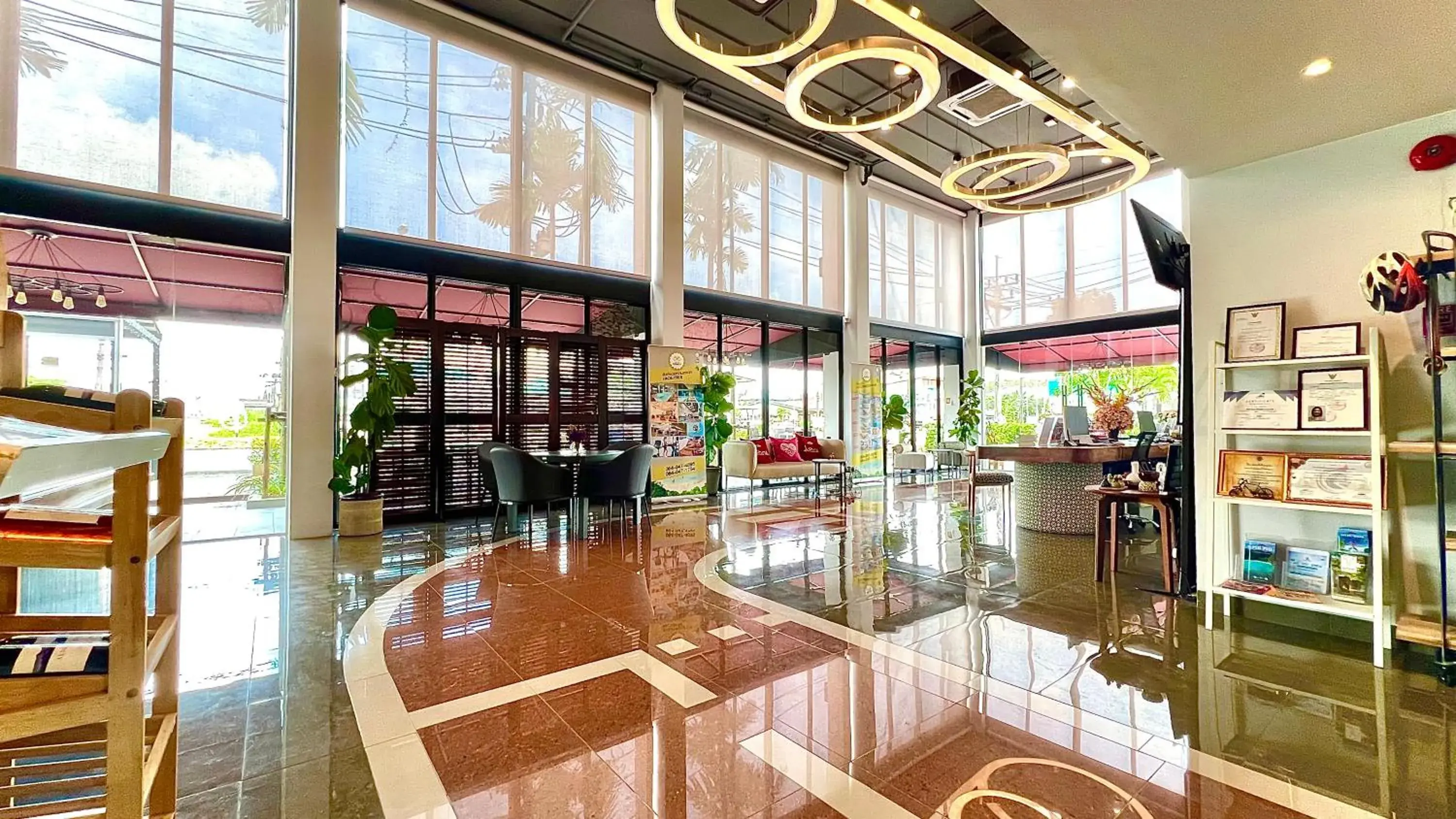 Restaurant/places to eat in Tour De Phuket Hotel - SHA Plus Restaurant/places to eat in Tour De Phuket Hotel - SHA Plus