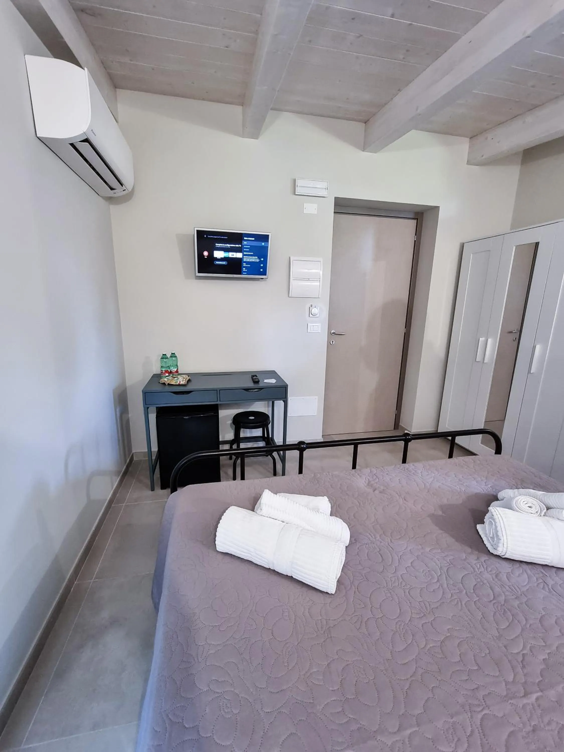 Photo of the whole room, Bed in Civico 33