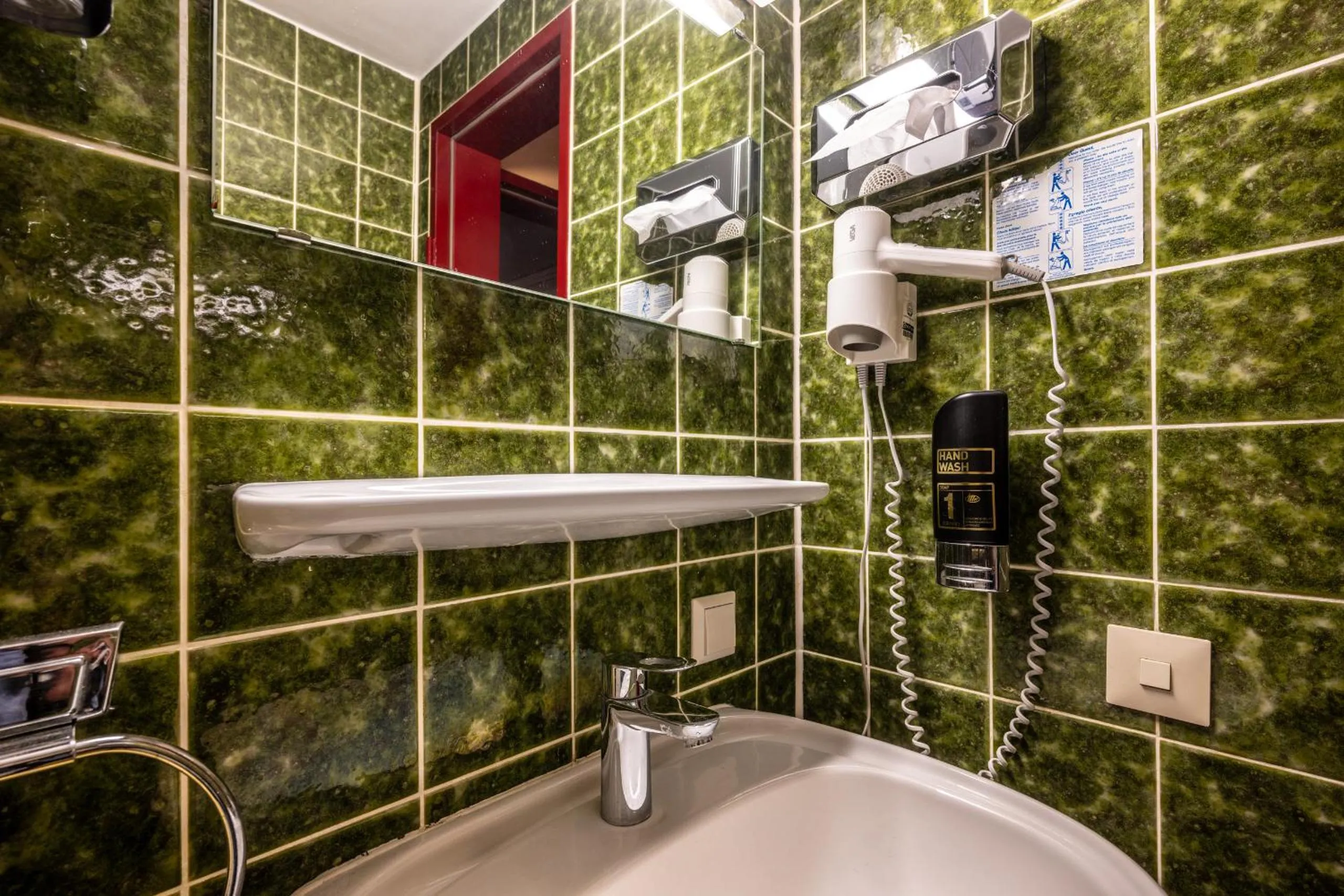 Bathroom in Hotel Grunewald