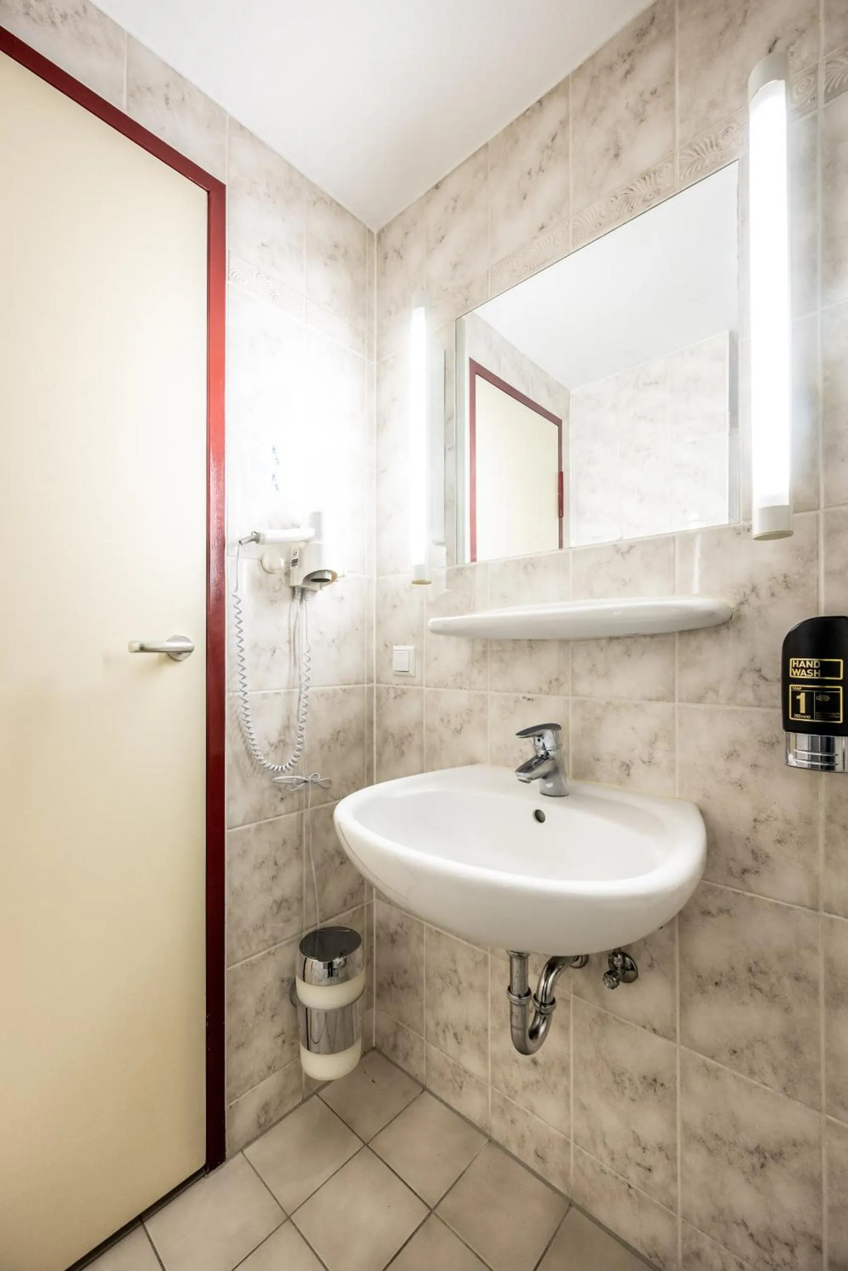 Bathroom in Hotel Grunewald