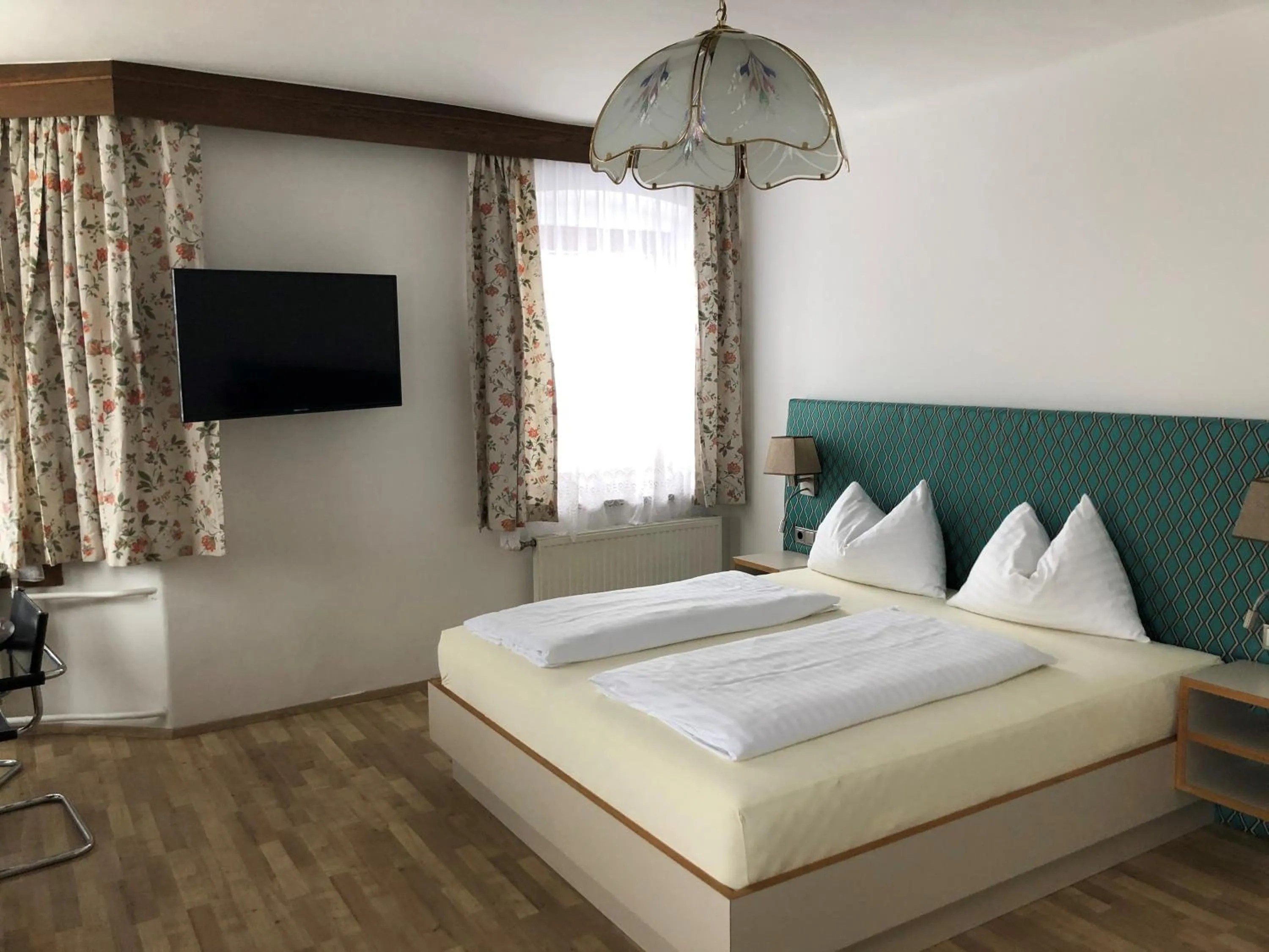 Photo of the whole room in Egerbach Appartements