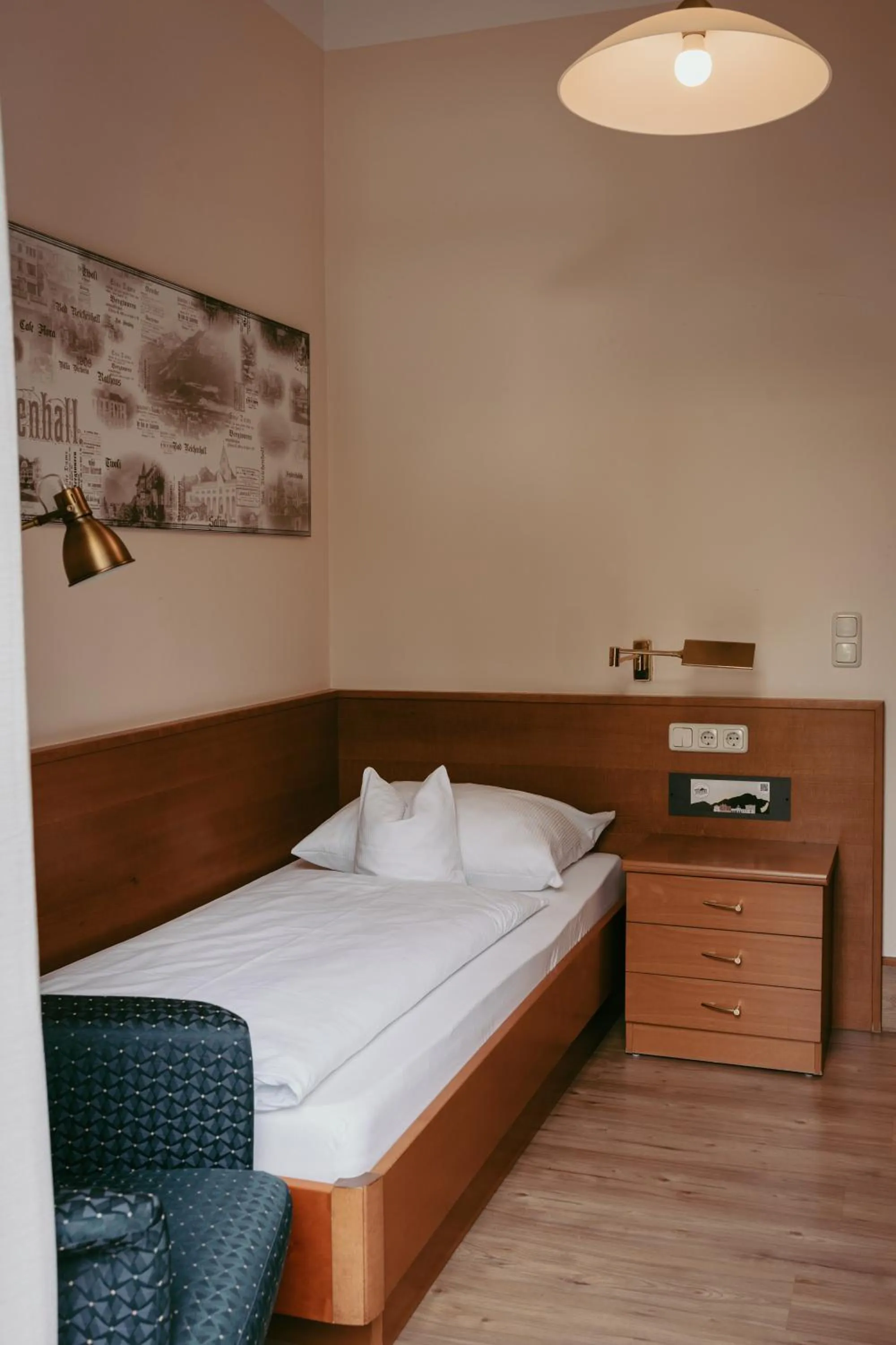 Photo of the whole room, Bed in Alpenstadthotels