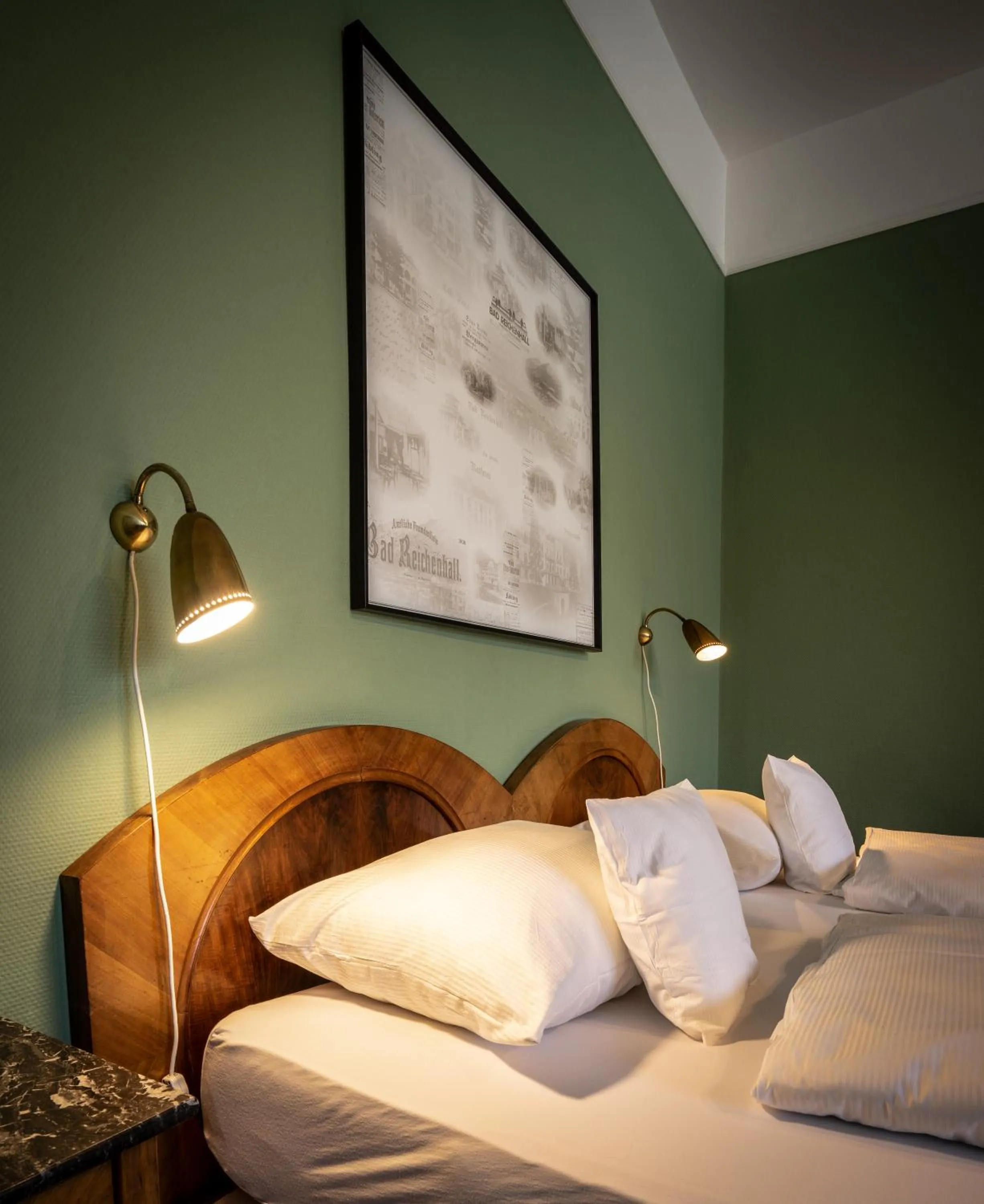 Bedroom, Bed in Alpenstadthotels