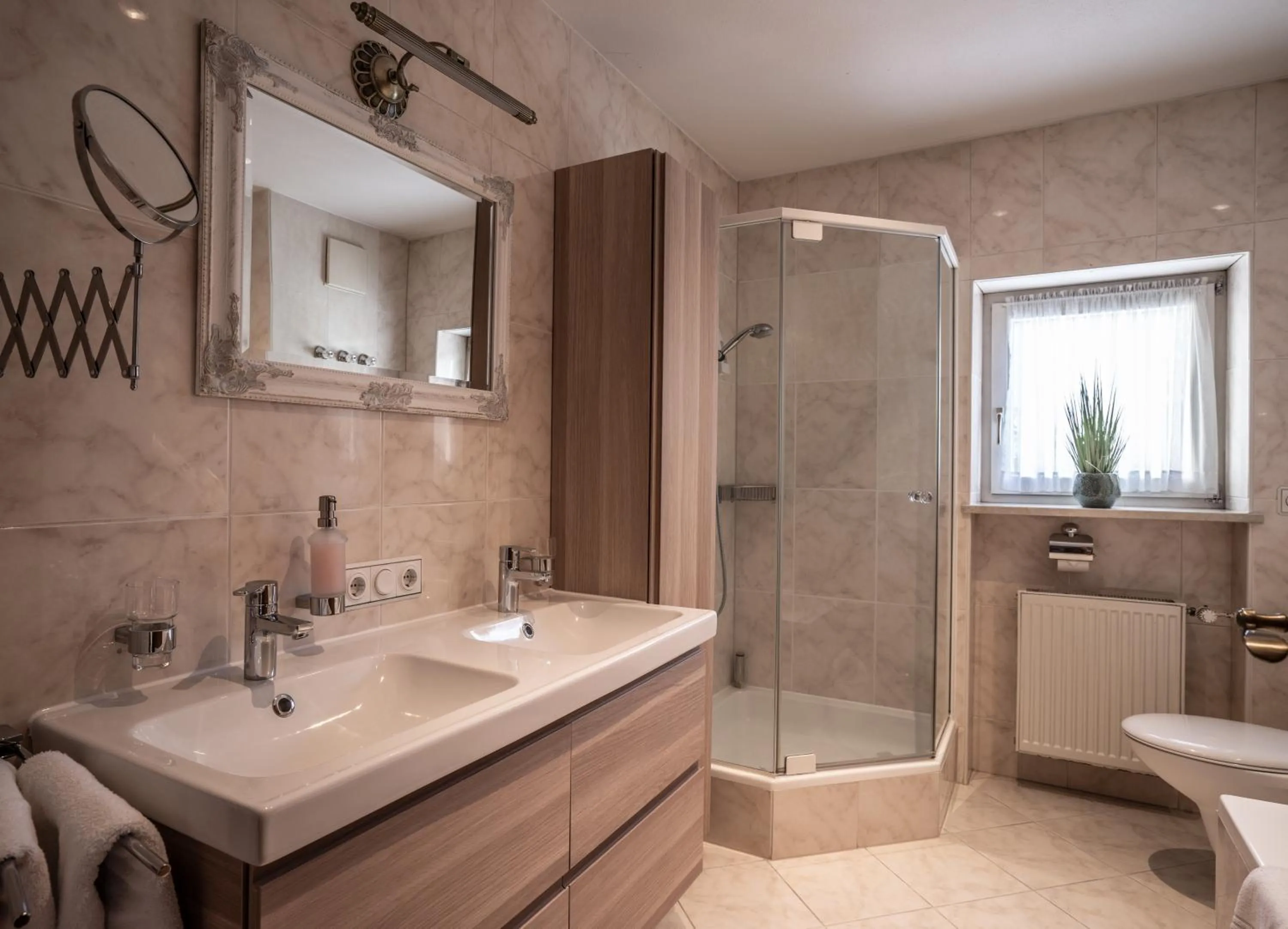 Bathroom in Alpenstadthotels