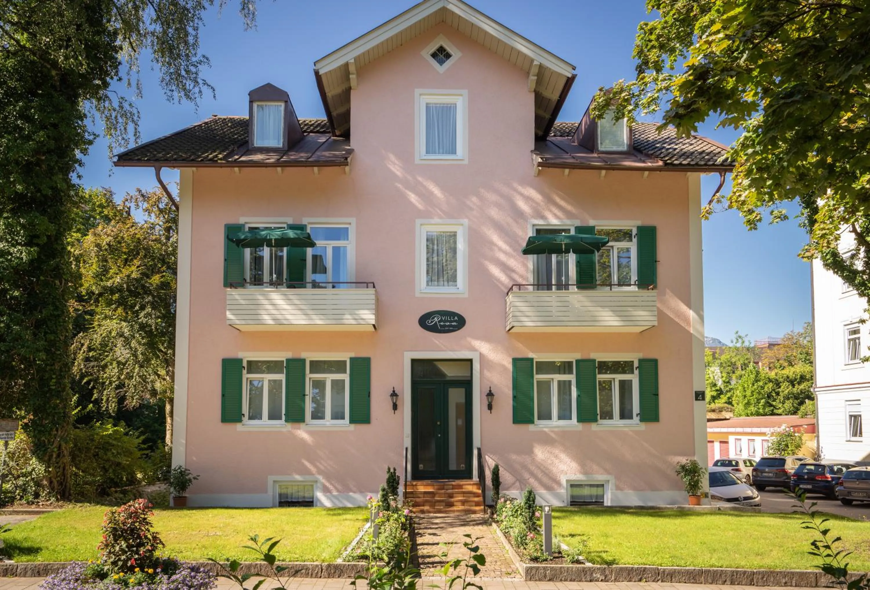 Property building in Alpenstadthotels