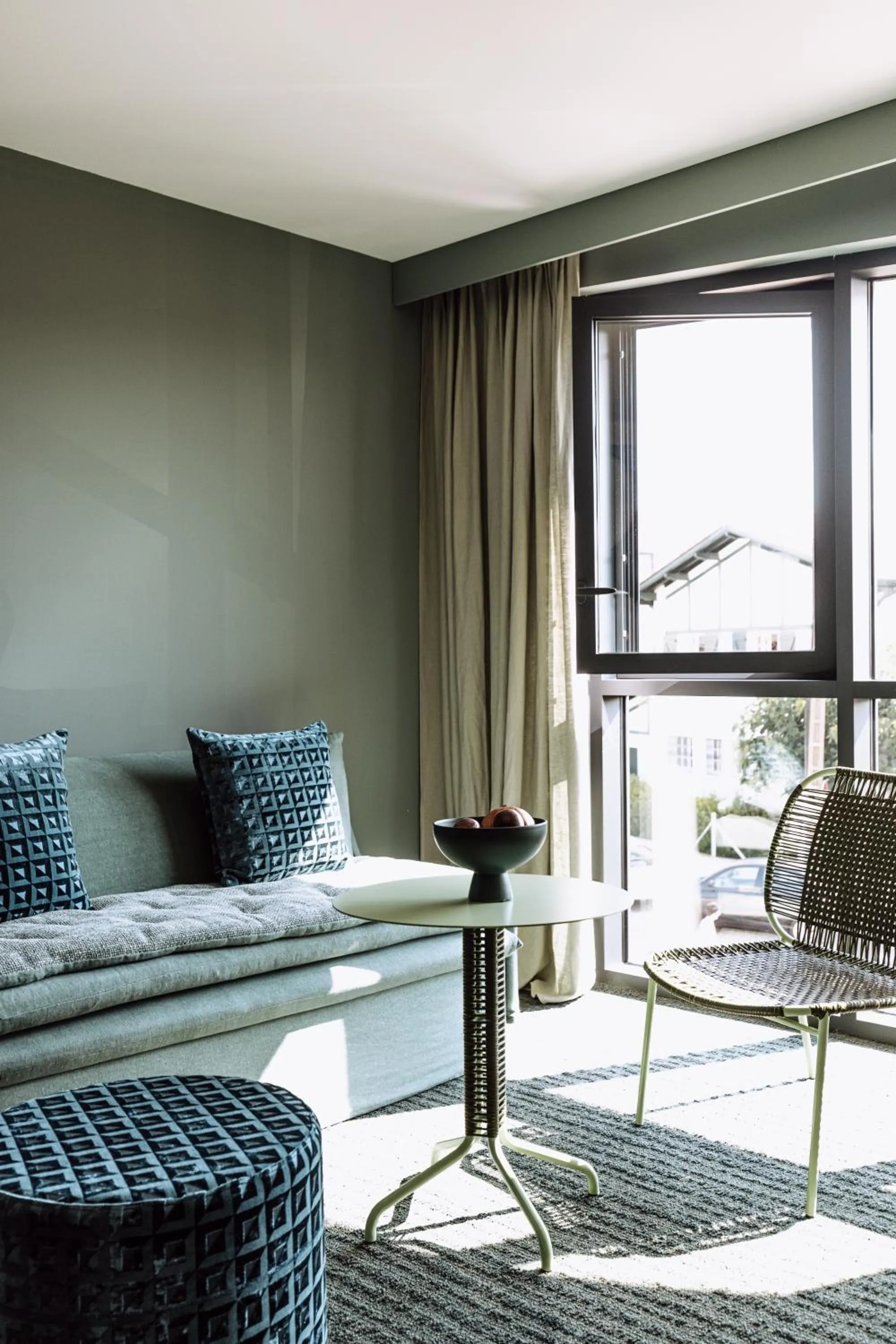 Living room in Le Garage Biarritz Hôtel