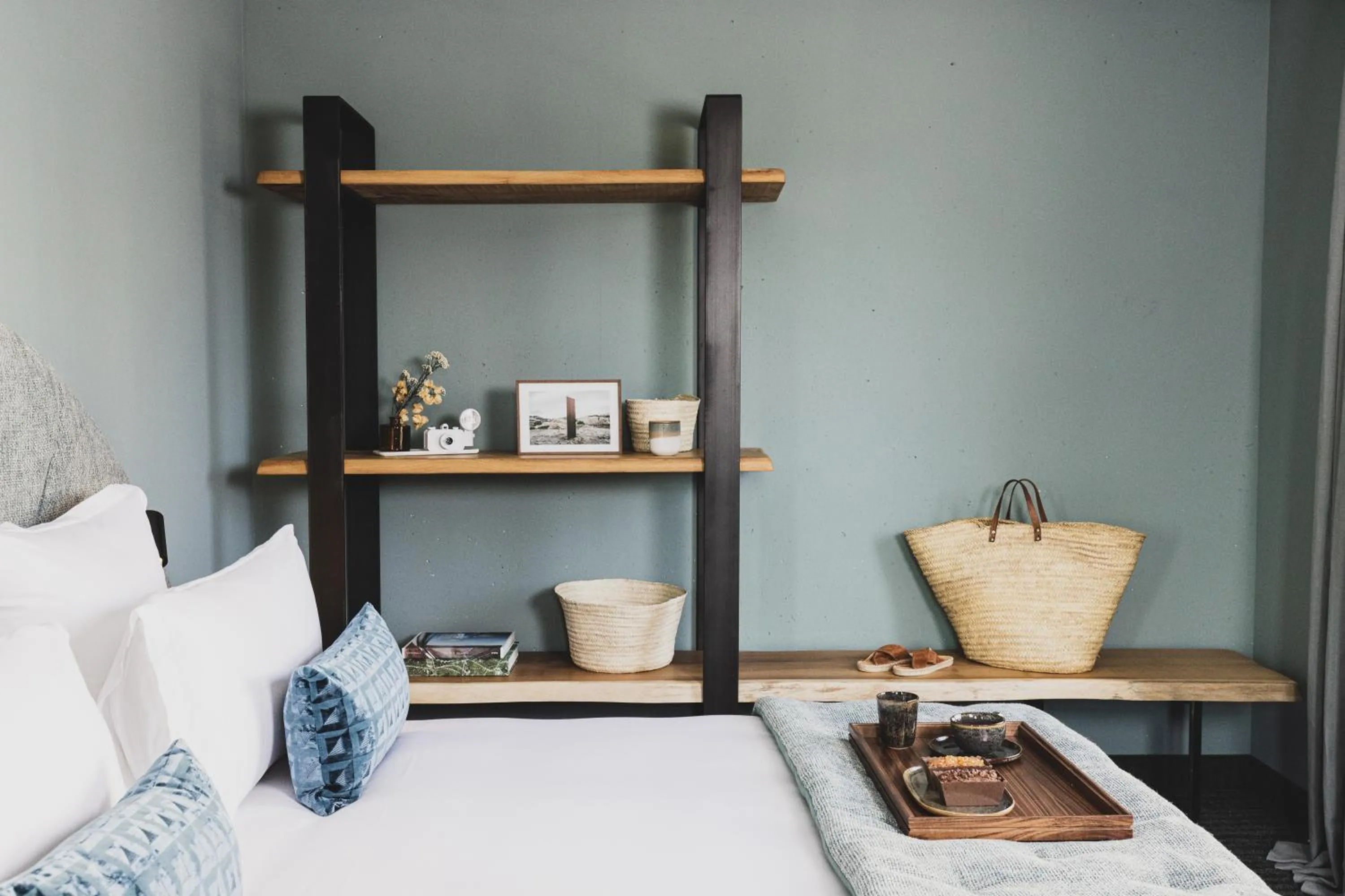 Bedroom, Bed in Le Garage Biarritz Hôtel