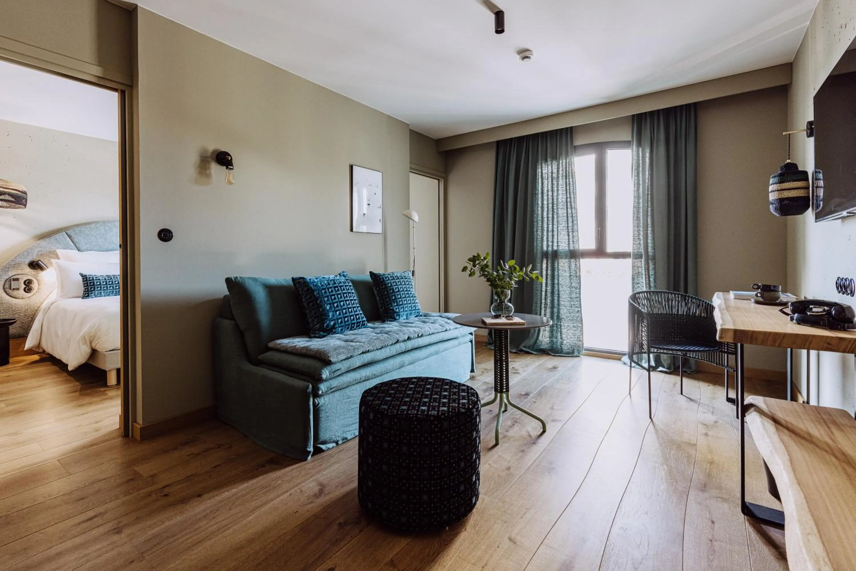 Living room in Le Garage Biarritz Hôtel