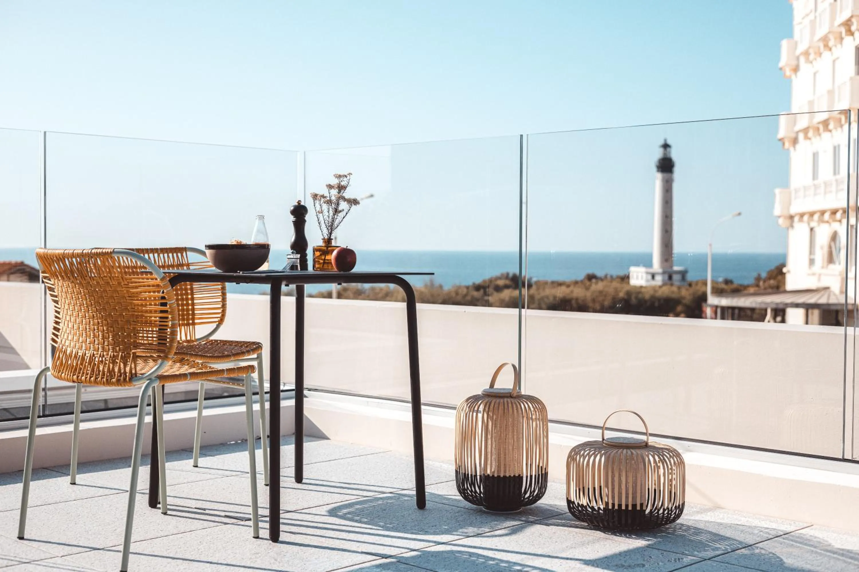 Patio in Le Garage Biarritz Hôtel