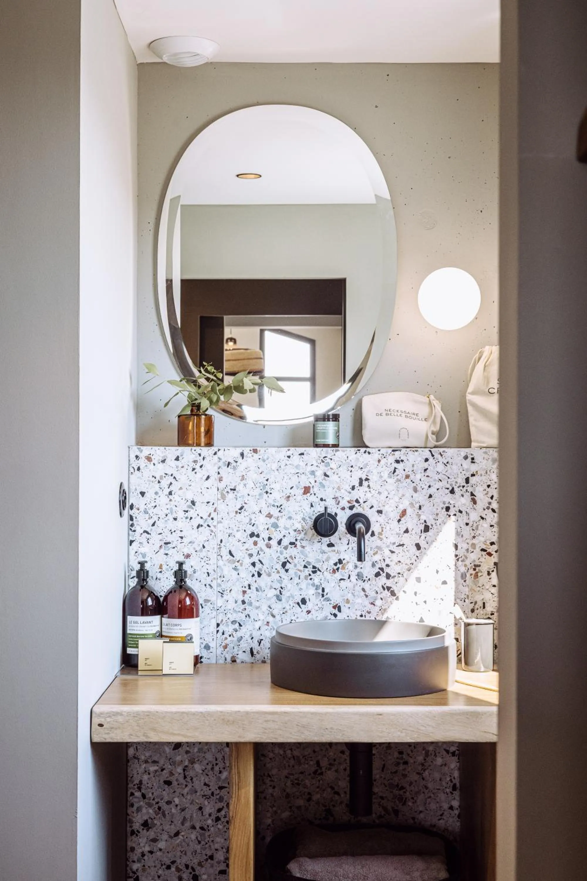 Bathroom in Le Garage Biarritz Hôtel