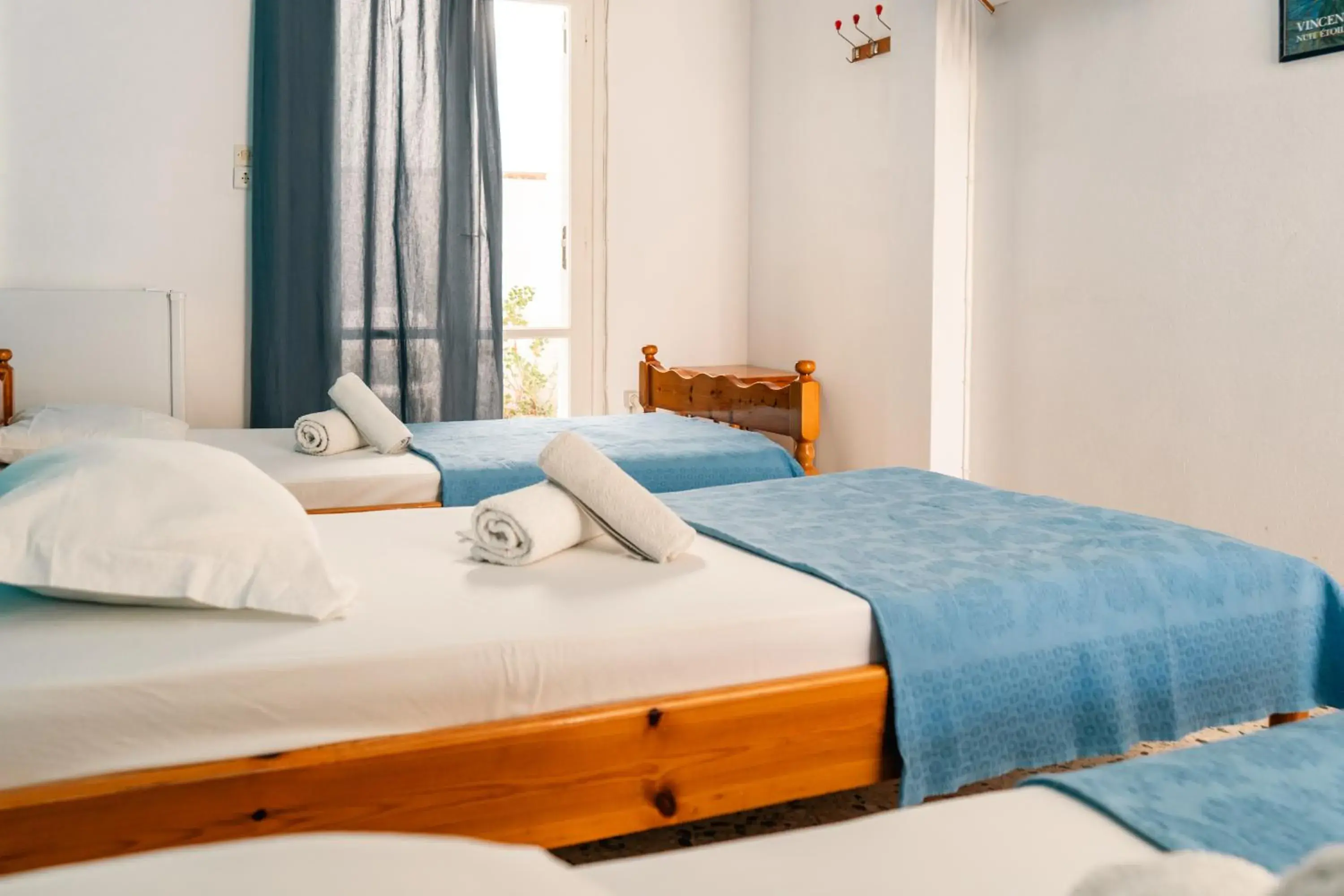 Economy Triple Room in Dilino Economy Triple Room in Dilino