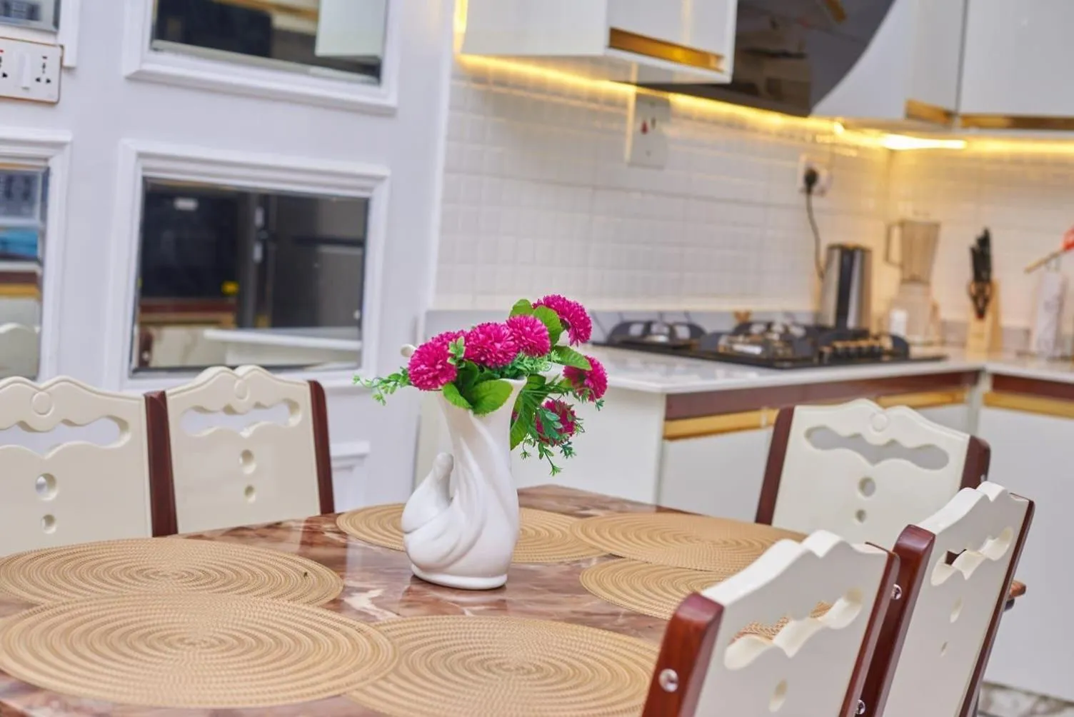 luxury 3bed rooms villa duplex lekki nigeria