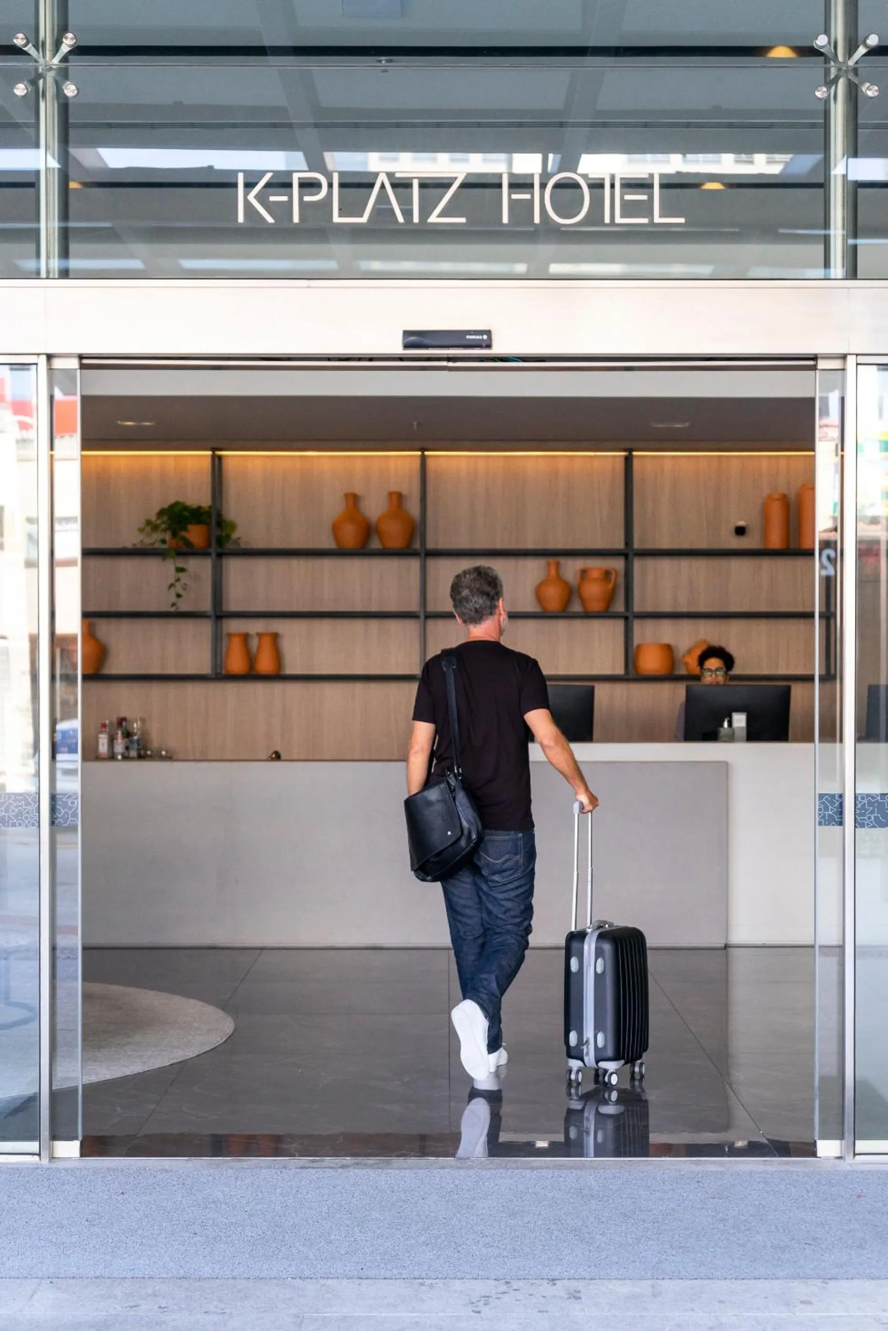 Facade/entrance in K-Platz Hotel