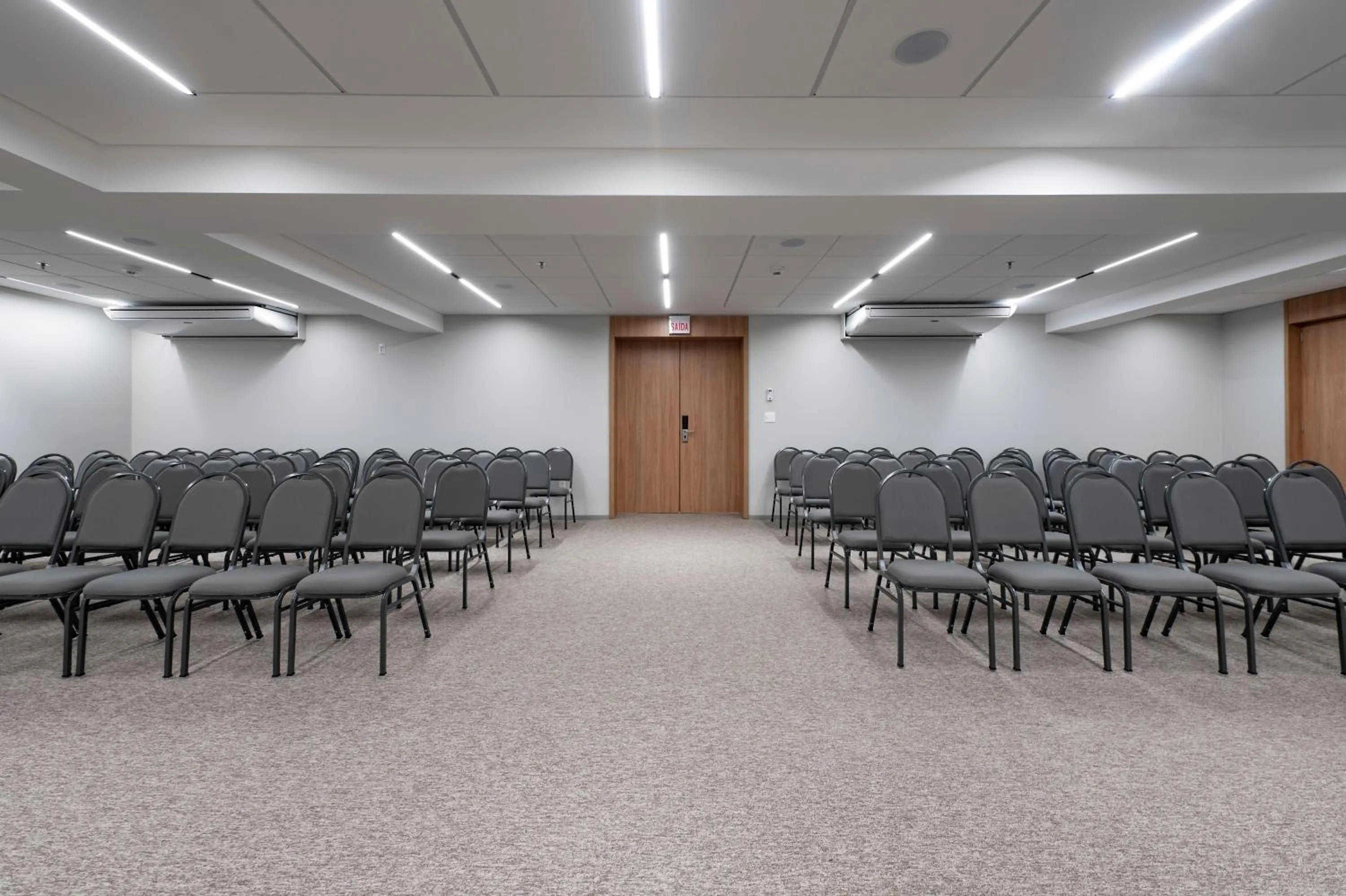 Meeting/conference room in K-Platz Hotel