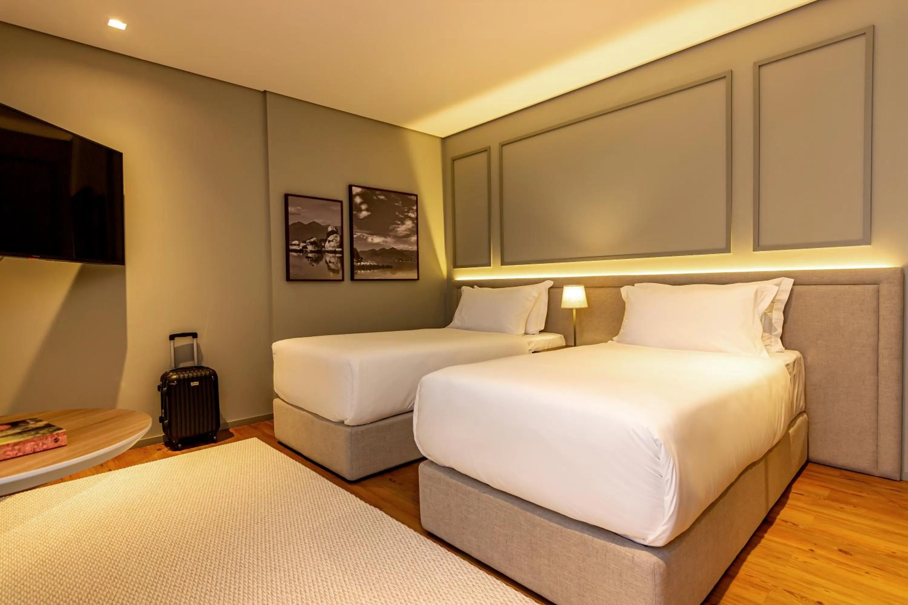 Bed in K-Platz Hotel